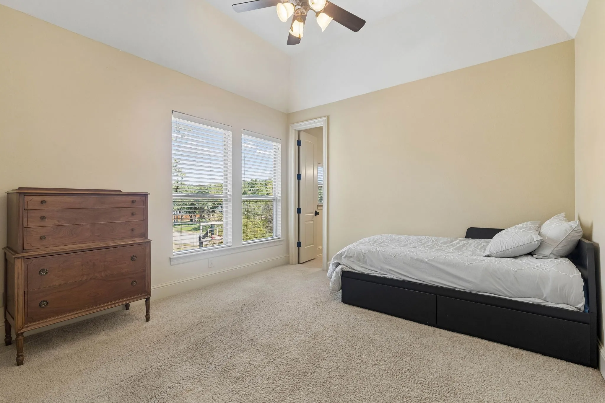 Single Family Residence For Sale in Tarrant County , 1220 Pine Hurst Drive, Keller, Texas 76248, 5 Bedroom, 6 Bathroom, 4 Garage spaces, 5,544 Sqft, built in 2007, mls#21418876, Real Estate Agent in Keller, Homes For Sale in Tarrant county, Homes For Sale in Keller, Realtor in Keller Texas, Real Estate Brokerage Independent Realty Texas, Luminita Cordes Realtor