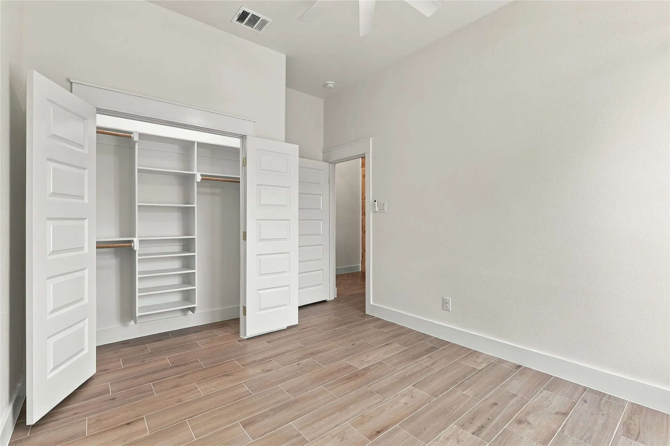 Single Family Residence For Sale in Tarrant County , 5015 Waddell Street, Sansom Park, Texas 76114, 4 Bedroom, 2 Bathroom, 1 Garage spaces, 1,941 Sqft, built in 2026, mls#21419404, Real Estate Agent in Sansom Park, Homes For Sale in Tarrant county, Homes For Sale in Sansom Park, Realtor in Sansom Park Texas, Real Estate Brokerage Independent Realty Texas, Luminita Cordes Realtor