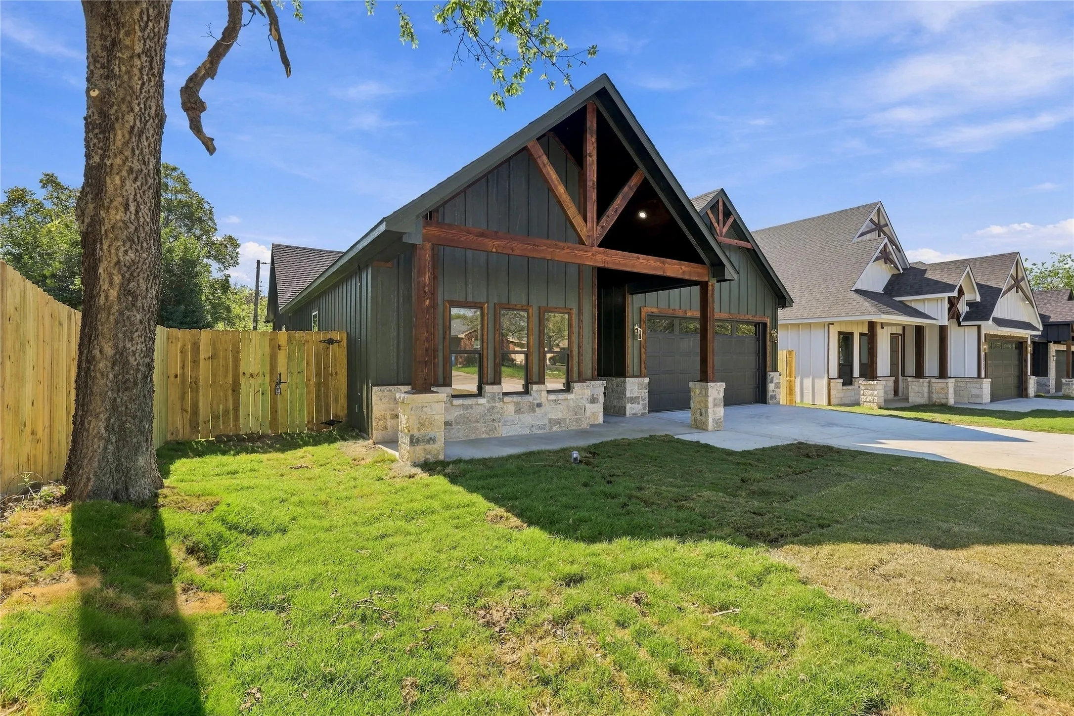Single Family Residence For Sale in Tarrant County , 5015 Waddell Street, Sansom Park, Texas 76114, 4 Bedroom, 2 Bathroom, 1 Garage spaces, 1,941 Sqft, built in 2026, mls#21419404, Real Estate Agent in Sansom Park, Homes For Sale in Tarrant county, Homes For Sale in Sansom Park, Realtor in Sansom Park Texas, Real Estate Brokerage Independent Realty Texas, Luminita Cordes Realtor