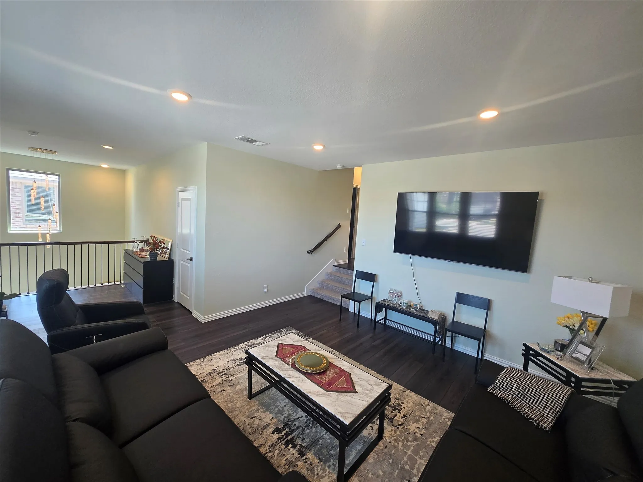 Single Family Residence For Sale in Dallas County , 9839 Romo Street, Irving, Texas 75063, 4 Bedroom, 4 Bathroom, 2 Garage spaces, 2,421 Sqft, built in 2021, mls#21419530, Real Estate Agent in Irving, Homes For Sale in Dallas county, Homes For Sale in Irving, Realtor in Irving Texas, Real Estate Brokerage Independent Realty Texas, Luminita Cordes Realtor