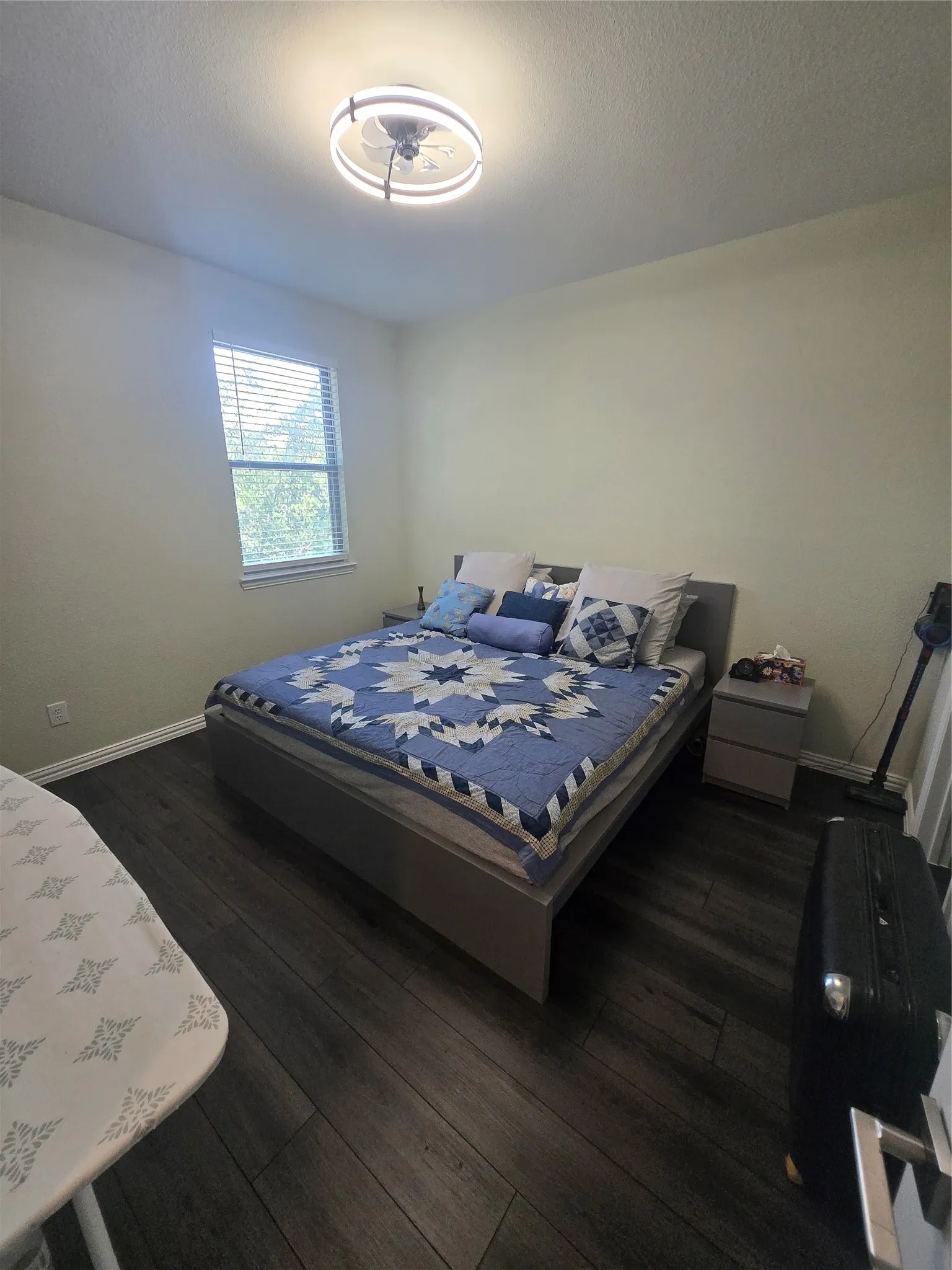 Single Family Residence For Sale in Dallas County , 9839 Romo Street, Irving, Texas 75063, 4 Bedroom, 4 Bathroom, 2 Garage spaces, 2,421 Sqft, built in 2021, mls#21419530, Real Estate Agent in Irving, Homes For Sale in Dallas county, Homes For Sale in Irving, Realtor in Irving Texas, Real Estate Brokerage Independent Realty Texas, Luminita Cordes Realtor