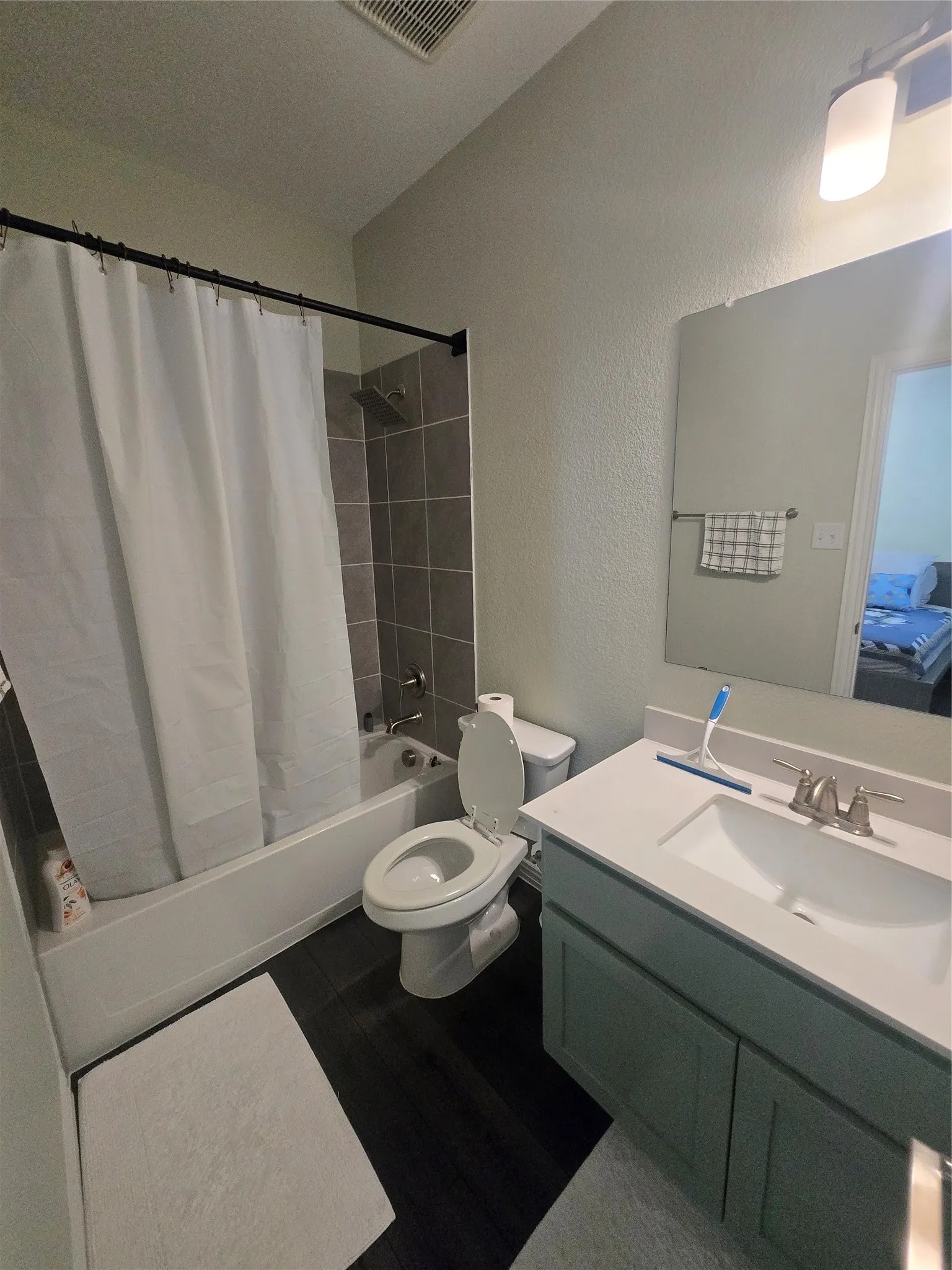 Single Family Residence For Sale in Dallas County , 9839 Romo Street, Irving, Texas 75063, 4 Bedroom, 4 Bathroom, 2 Garage spaces, 2,421 Sqft, built in 2021, mls#21419530, Real Estate Agent in Irving, Homes For Sale in Dallas county, Homes For Sale in Irving, Realtor in Irving Texas, Real Estate Brokerage Independent Realty Texas, Luminita Cordes Realtor