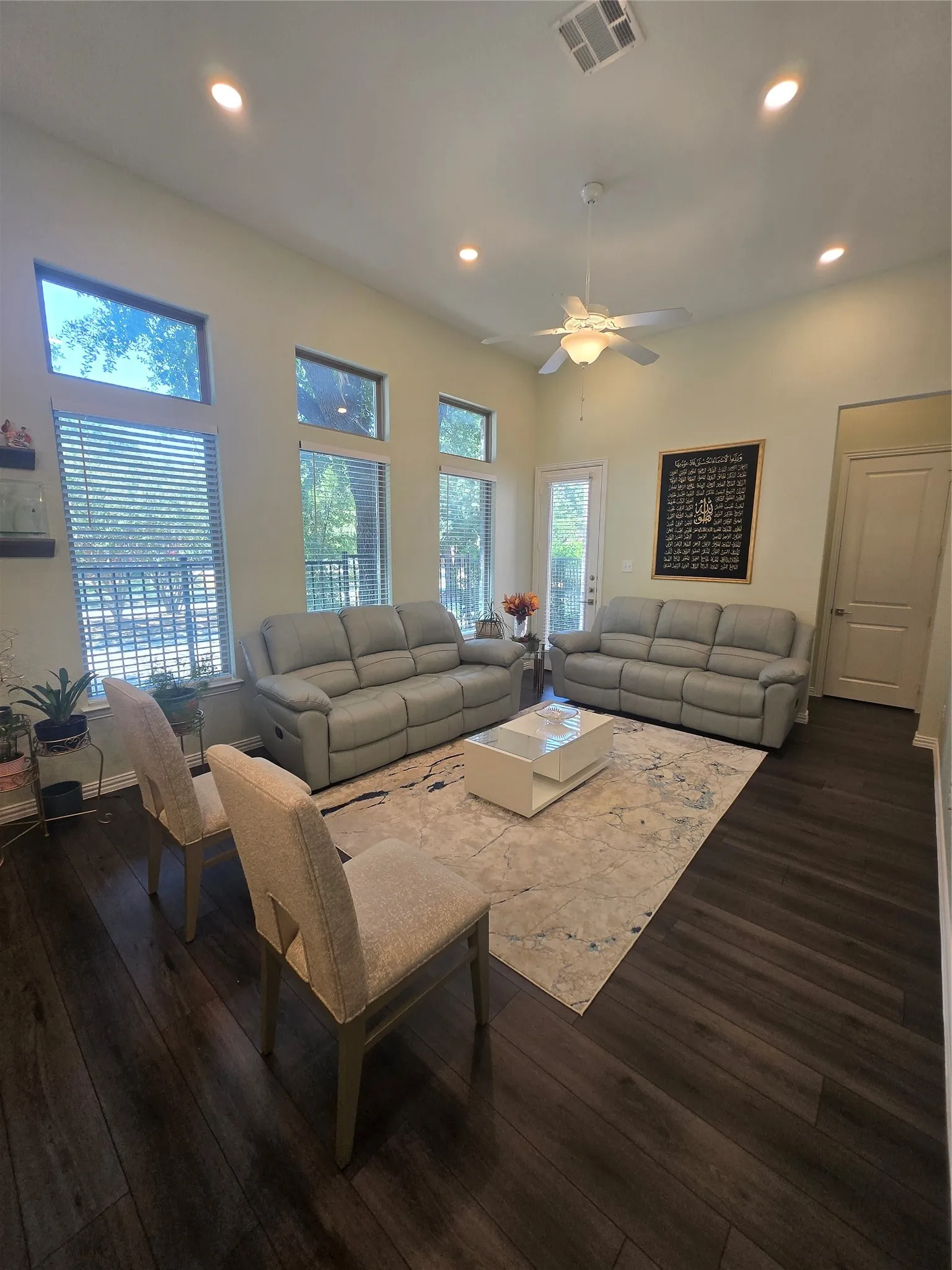 Single Family Residence For Sale in Dallas County , 9839 Romo Street, Irving, Texas 75063, 4 Bedroom, 4 Bathroom, 2 Garage spaces, 2,421 Sqft, built in 2021, mls#21419530, Real Estate Agent in Irving, Homes For Sale in Dallas county, Homes For Sale in Irving, Realtor in Irving Texas, Real Estate Brokerage Independent Realty Texas, Luminita Cordes Realtor