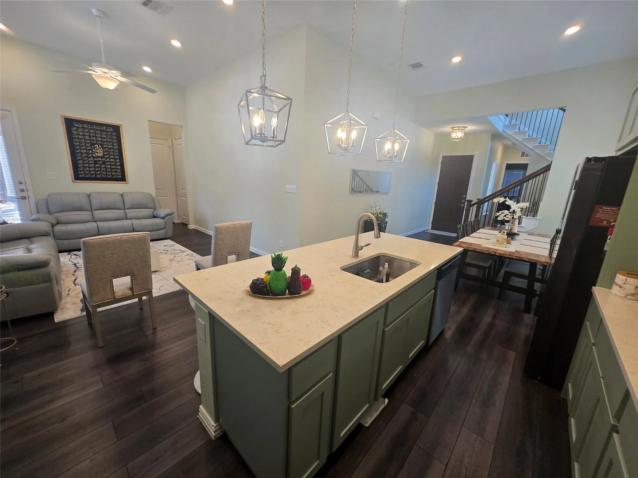 Single Family Residence For Sale in Dallas County , 9839 Romo Street, Irving, Texas 75063, 4 Bedroom, 4 Bathroom, 2 Garage spaces, 2,421 Sqft, built in 2021, mls#21419530, Real Estate Agent in Irving, Homes For Sale in Dallas county, Homes For Sale in Irving, Realtor in Irving Texas, Real Estate Brokerage Independent Realty Texas, Luminita Cordes Realtor
