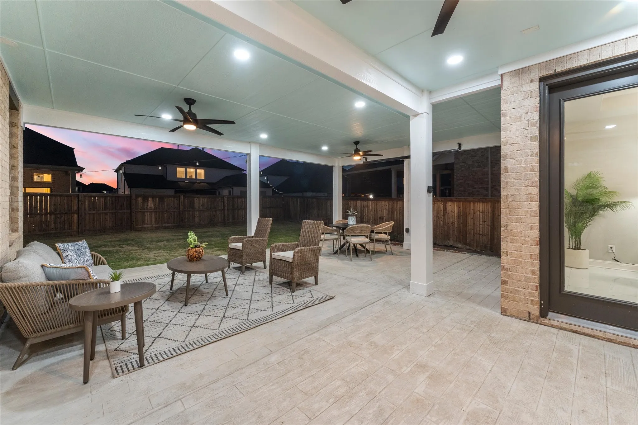 Single Family Residence For Sale in Collin County , 4505 Fall Meadow Drive, Prosper, Texas 75078, 4 Bedroom, 4 Bathroom, 2 Garage spaces, 2,605 Sqft, built in 2022, mls#21419540, Real Estate Agent in Prosper, Homes For Sale in Collin county, Homes For Sale in Prosper, Realtor in Prosper Texas, Real Estate Brokerage Independent Realty Texas, Luminita Cordes Realtor