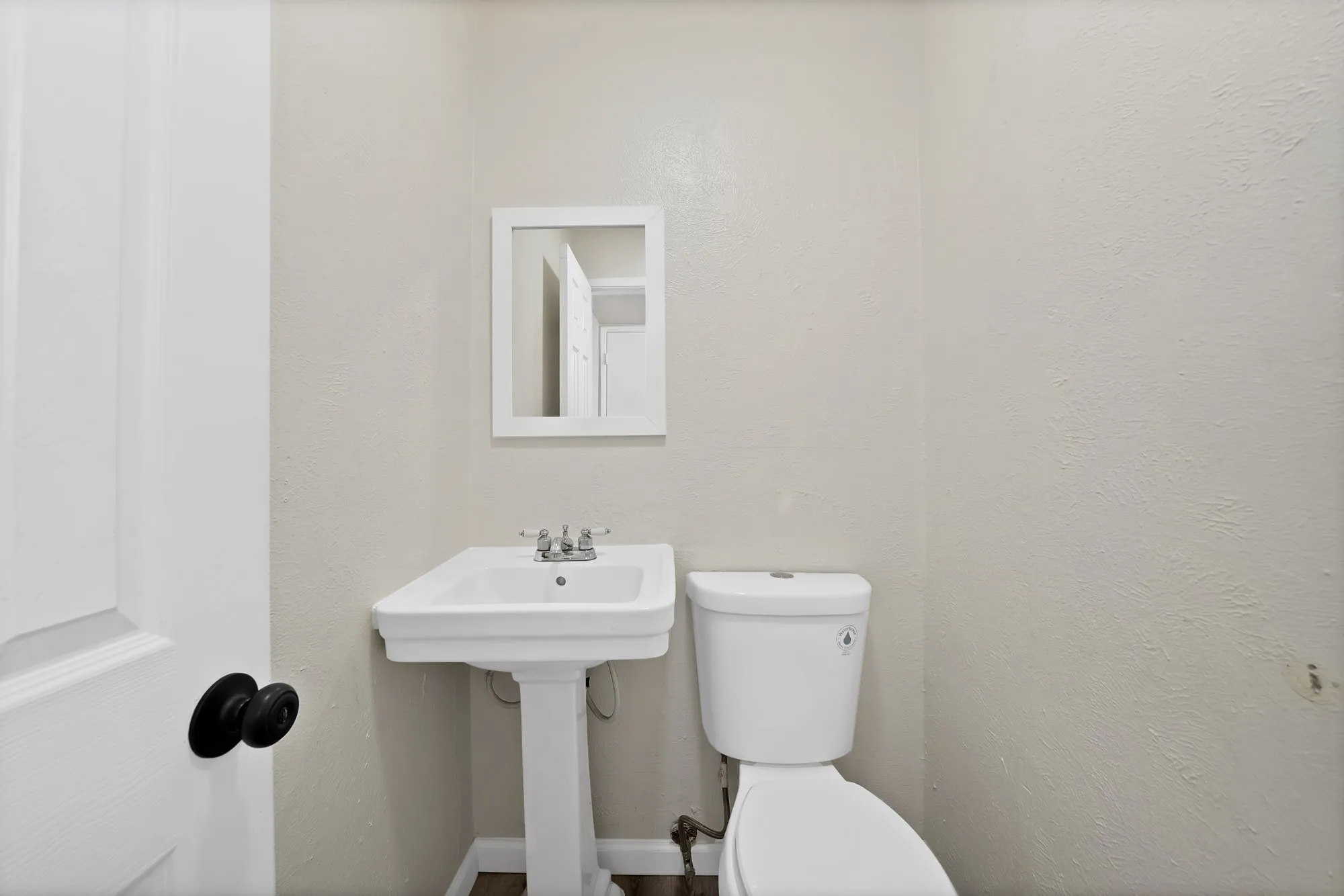 Single Family Residence For Sale in Tarrant County , 7124 Baird Drive, Fort Worth, Texas 76134, 4 Bedroom, 3 Bathroom, 2 Garage spaces, 2,058 Sqft, built in 1977, mls#21419454, Real Estate Agent in Fort Worth, Homes For Sale in Tarrant county, Homes For Sale in Fort Worth, Realtor in Fort Worth Texas, Real Estate Brokerage Independent Realty Texas, Luminita Cordes Realtor
