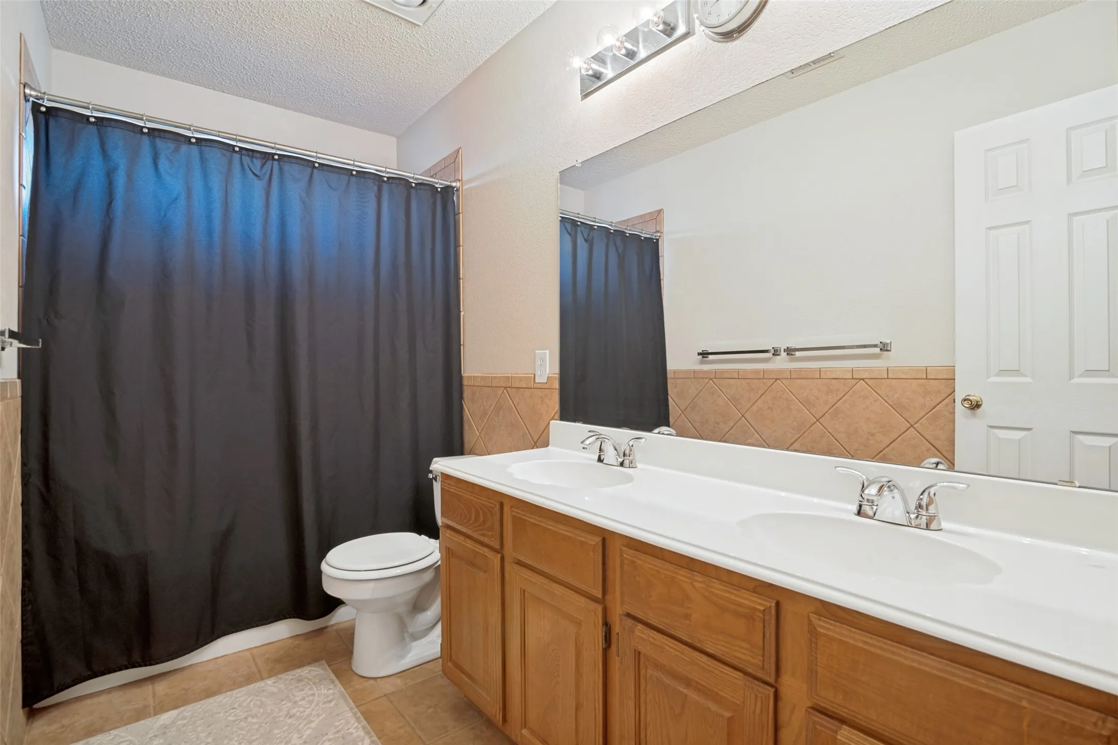 Single Family Residence For Sale in Dallas County , 5005 Harborview Boulevard, Rowlett, Texas 75088, 4 Bedroom, 4 Bathroom, 2 Garage spaces, 3,244 Sqft, built in 1996, mls#21349771, Real Estate Agent in Rowlett, Homes For Sale in Dallas county, Homes For Sale in Rowlett, Realtor in Rowlett Texas, Real Estate Brokerage Independent Realty Texas, Luminita Cordes Realtor