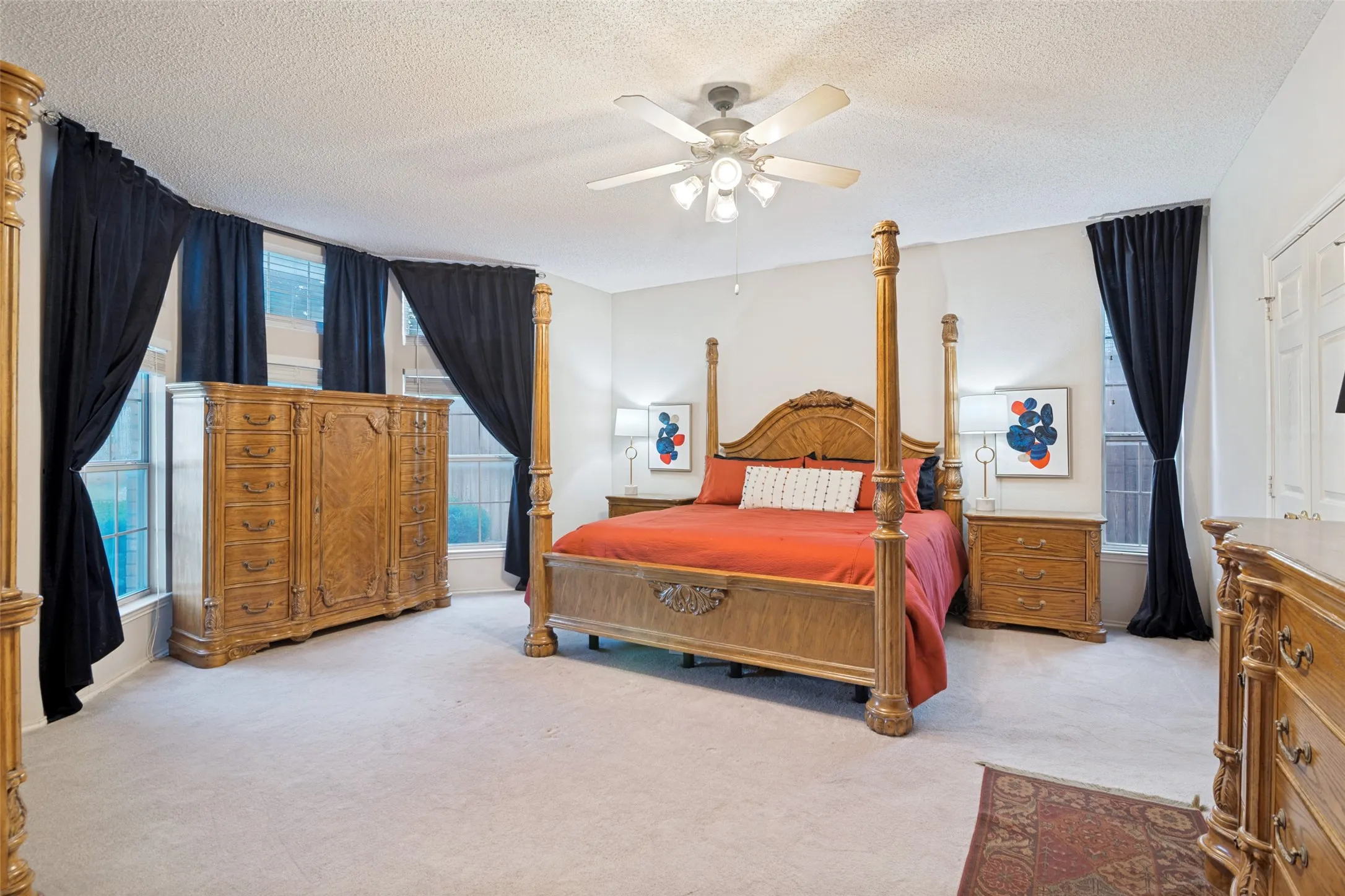 Single Family Residence For Sale in Dallas County , 5005 Harborview Boulevard, Rowlett, Texas 75088, 4 Bedroom, 4 Bathroom, 2 Garage spaces, 3,244 Sqft, built in 1996, mls#21349771, Real Estate Agent in Rowlett, Homes For Sale in Dallas county, Homes For Sale in Rowlett, Realtor in Rowlett Texas, Real Estate Brokerage Independent Realty Texas, Luminita Cordes Realtor