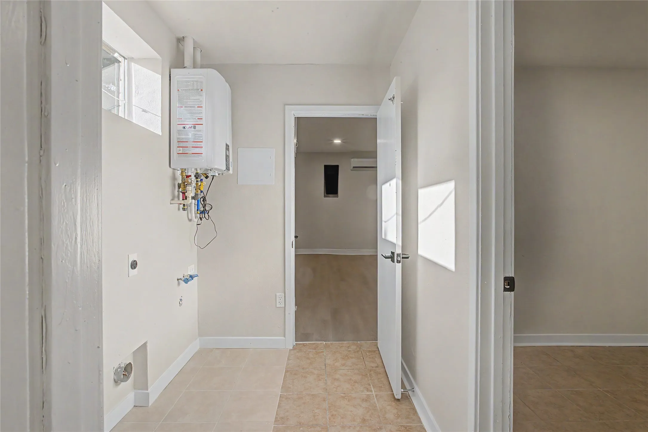 Washer & Dryer area