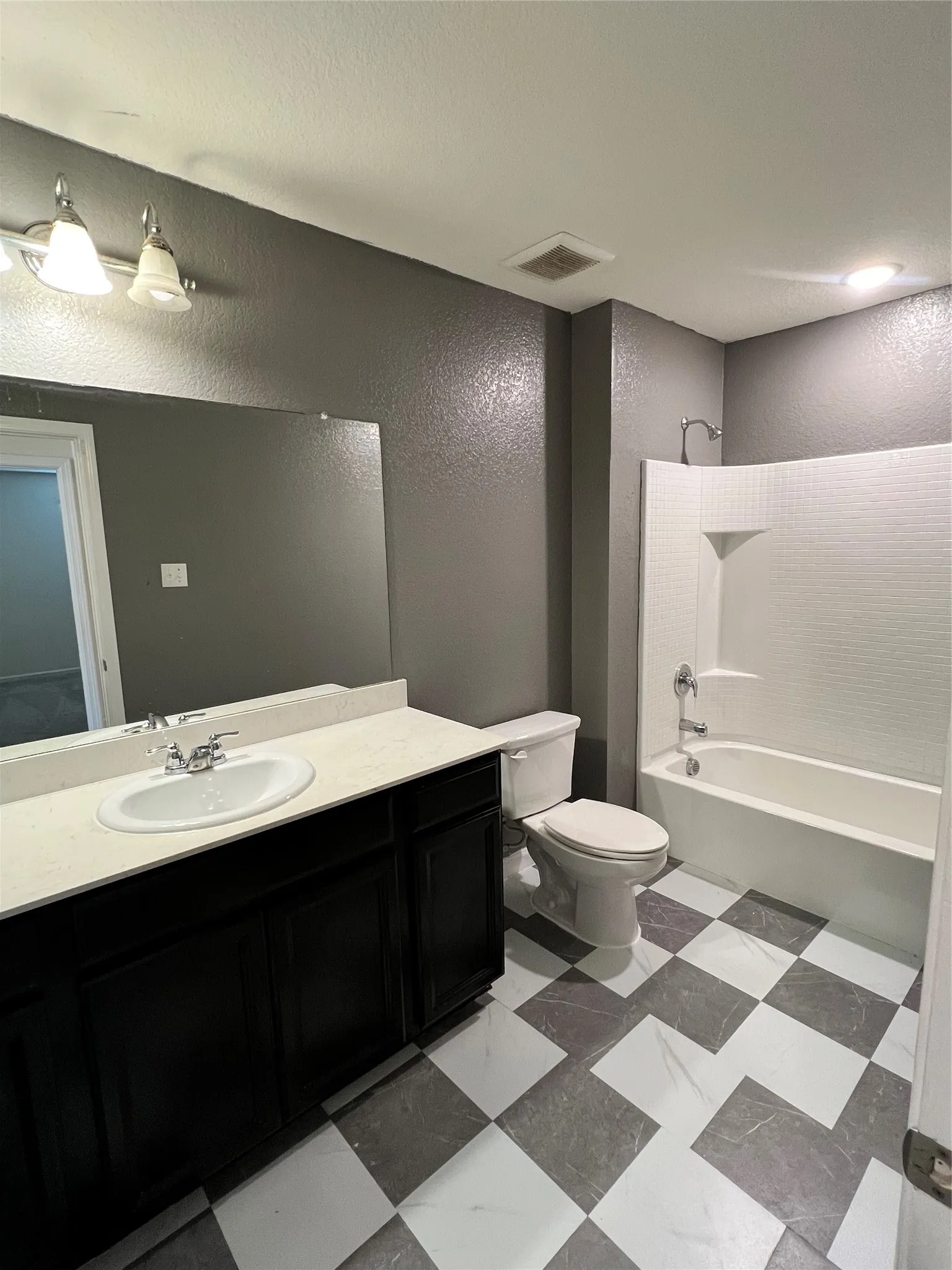 Single Family Residence For Rent in Collin County , 801 Bois D Arc Lane, Anna, Texas 75409, 5 Bedroom, 3 Bathroom, 2 Garage spaces, 2,854 Sqft, built in 2020, mls#21419602, Real Estate Agent in Anna, Homes For Rent in Collin county, Homes For Rent in Anna, Realtor in Anna Texas, Real Estate Brokerage Independent Realty Texas, Luminita Cordes Realtor