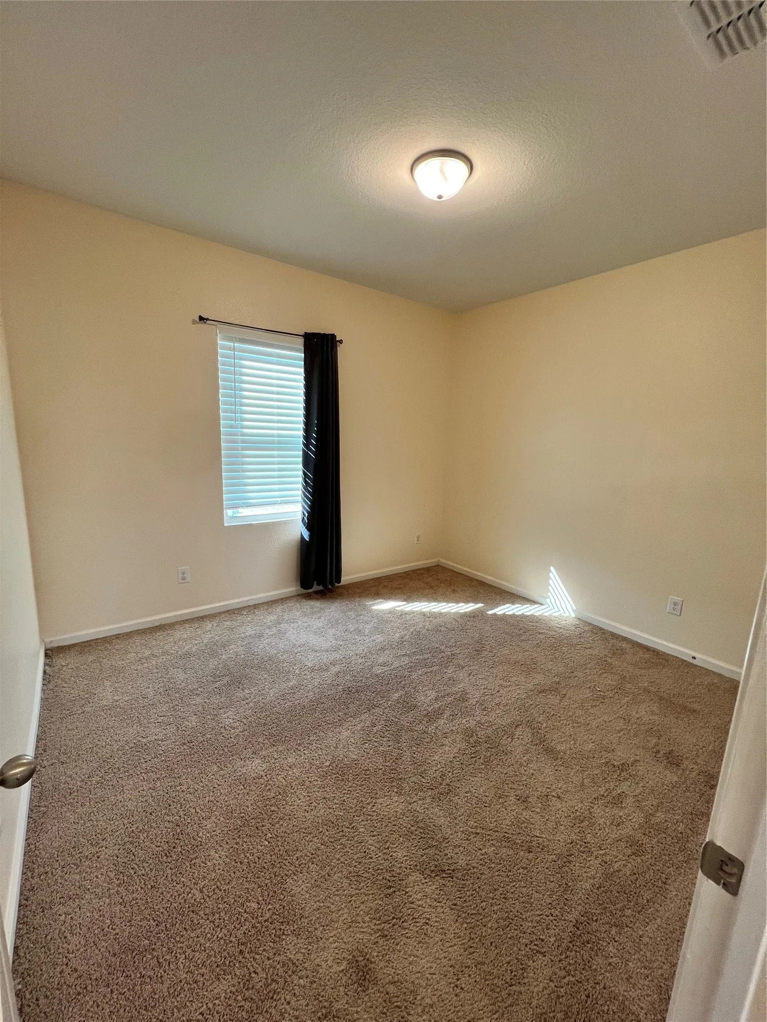 Single Family Residence For Rent in Collin County , 801 Bois D Arc Lane, Anna, Texas 75409, 5 Bedroom, 3 Bathroom, 2 Garage spaces, 2,854 Sqft, built in 2020, mls#21419602, Real Estate Agent in Anna, Homes For Rent in Collin county, Homes For Rent in Anna, Realtor in Anna Texas, Real Estate Brokerage Independent Realty Texas, Luminita Cordes Realtor