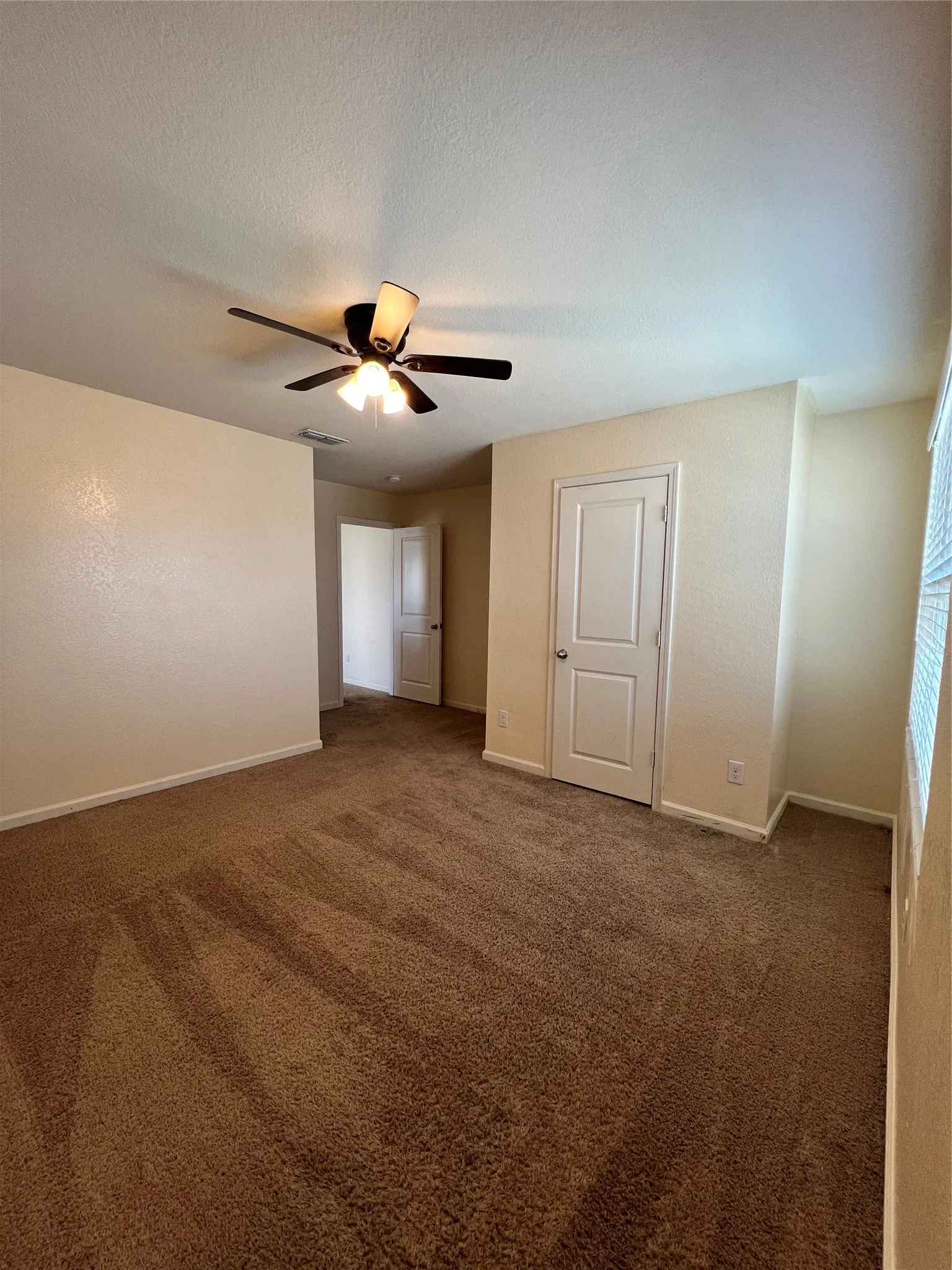 Single Family Residence For Rent in Collin County , 801 Bois D Arc Lane, Anna, Texas 75409, 5 Bedroom, 3 Bathroom, 2 Garage spaces, 2,854 Sqft, built in 2020, mls#21419602, Real Estate Agent in Anna, Homes For Rent in Collin county, Homes For Rent in Anna, Realtor in Anna Texas, Real Estate Brokerage Independent Realty Texas, Luminita Cordes Realtor