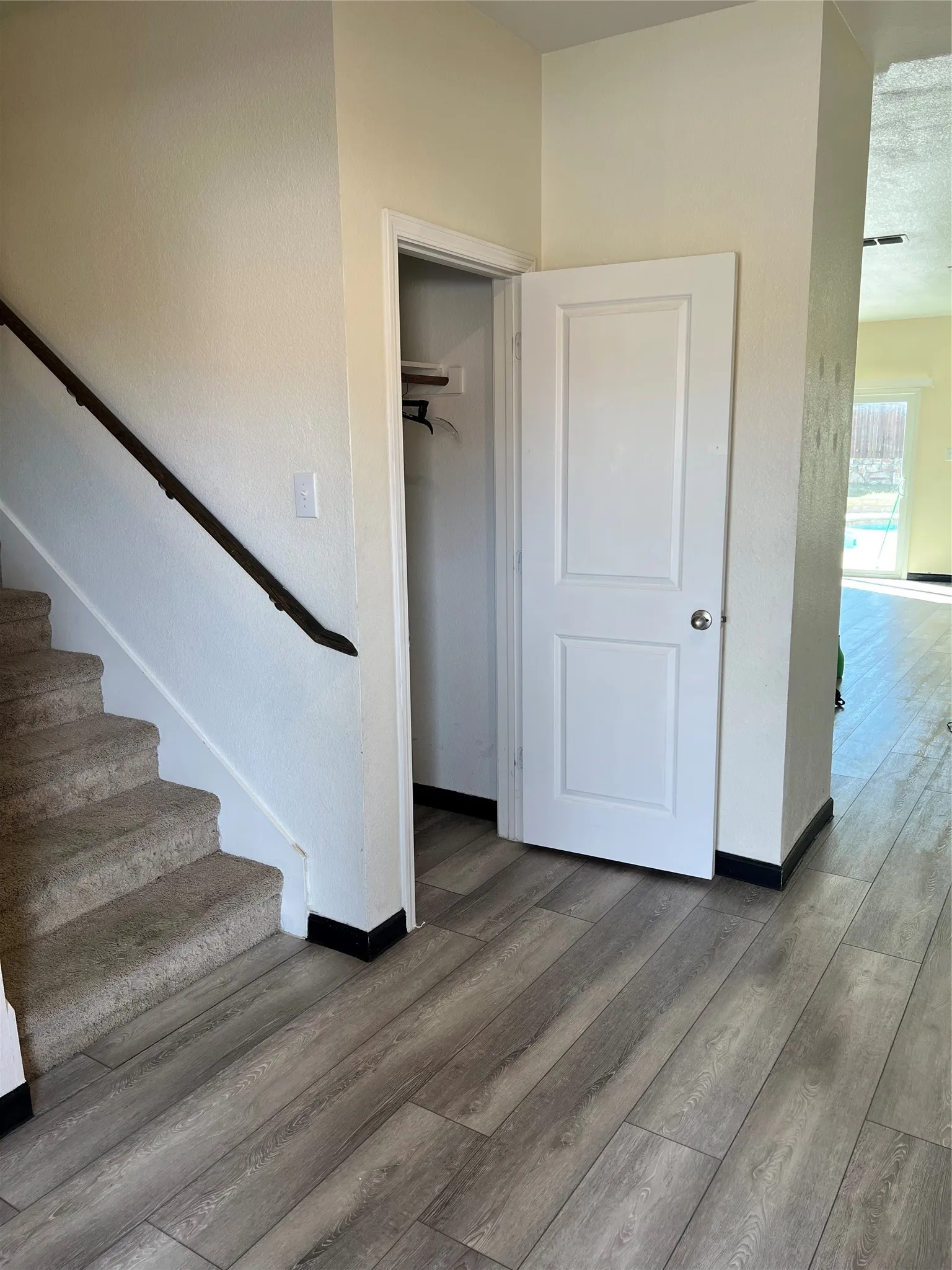 Single Family Residence For Rent in Collin County , 801 Bois D Arc Lane, Anna, Texas 75409, 5 Bedroom, 3 Bathroom, 2 Garage spaces, 2,854 Sqft, built in 2020, mls#21419602, Real Estate Agent in Anna, Homes For Rent in Collin county, Homes For Rent in Anna, Realtor in Anna Texas, Real Estate Brokerage Independent Realty Texas, Luminita Cordes Realtor