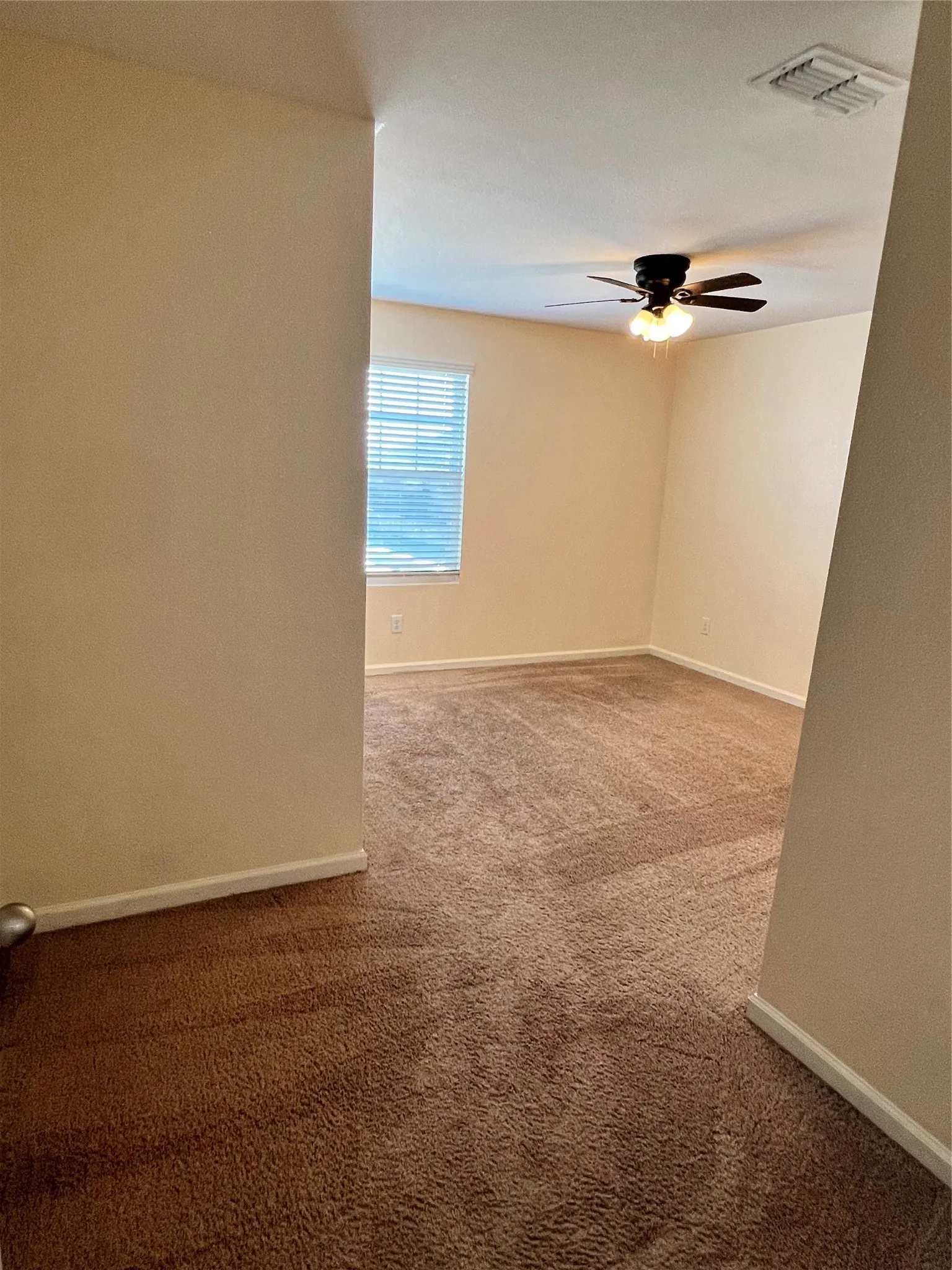 Single Family Residence For Rent in Collin County , 801 Bois D Arc Lane, Anna, Texas 75409, 5 Bedroom, 3 Bathroom, 2 Garage spaces, 2,854 Sqft, built in 2020, mls#21419602, Real Estate Agent in Anna, Homes For Rent in Collin county, Homes For Rent in Anna, Realtor in Anna Texas, Real Estate Brokerage Independent Realty Texas, Luminita Cordes Realtor