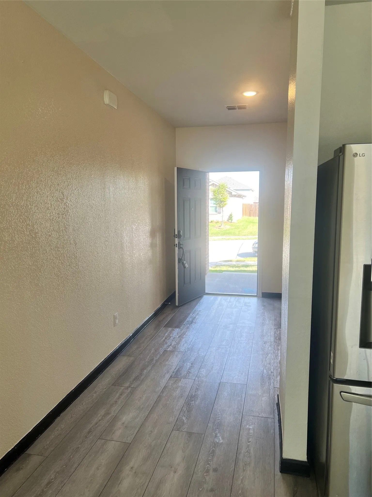 Single Family Residence For Rent in Collin County , 801 Bois D Arc Lane, Anna, Texas 75409, 5 Bedroom, 3 Bathroom, 2 Garage spaces, 2,854 Sqft, built in 2020, mls#21419602, Real Estate Agent in Anna, Homes For Rent in Collin county, Homes For Rent in Anna, Realtor in Anna Texas, Real Estate Brokerage Independent Realty Texas, Luminita Cordes Realtor