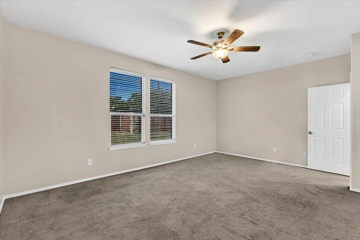 Single Family Residence For Rent in Tarrant County , 619 Denali Drive, Arlington, Texas 76002, 3 Bedroom, 2 Bathroom, 2 Garage spaces, 2,171 Sqft, built in 2012, mls#21419637, Real Estate Agent in Arlington, Homes For Rent in Tarrant county, Homes For Rent in Arlington, Realtor in Arlington Texas, Real Estate Brokerage Independent Realty Texas, Luminita Cordes Realtor