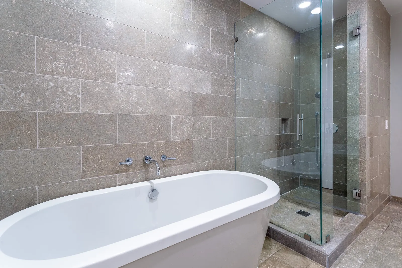 Free-standing soaking tub.