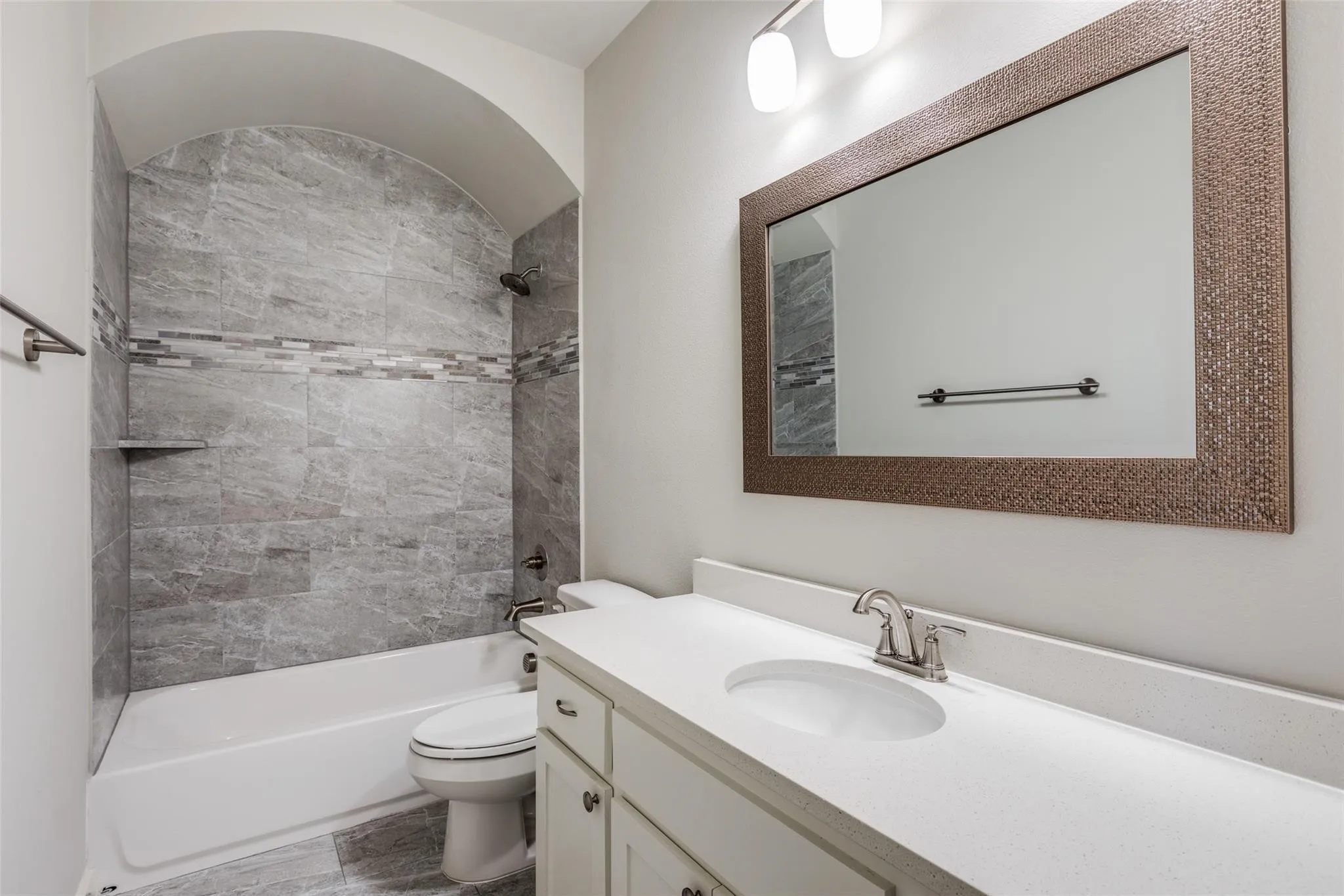 Townhouse For Rent in Collin County , 803 Aberdeen Crossing, Wylie, Texas 75098, 3 Bedroom, 3 Bathroom, 2 Garage spaces, 1,611 Sqft, built in 2019, mls#21419647, Real Estate Agent in Wylie, Homes For Rent in Collin county, Homes For Rent in Wylie, Realtor in Wylie Texas, Real Estate Brokerage Independent Realty Texas, Luminita Cordes Realtor