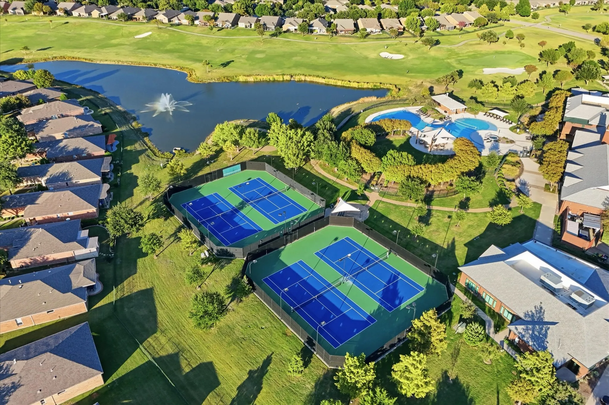 Tennis and pickelball courts
