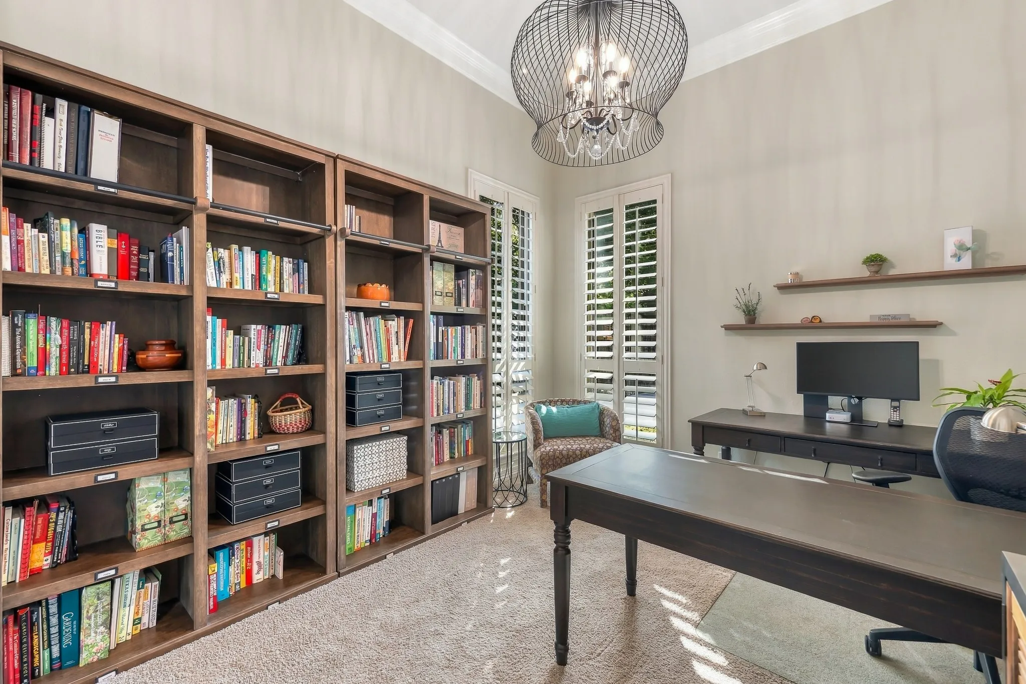 Single Family Residence For Sale in Tarrant County , 2711 Meadowview Drive, Colleyville, Texas 76034, 4 Bedroom, 5 Bathroom, 3 Garage spaces, 4,411 Sqft, built in 1988, mls#21413190, Real Estate Agent in Colleyville, Homes For Sale in Tarrant county, Homes For Sale in Colleyville, Realtor in Colleyville Texas, Real Estate Brokerage Independent Realty Texas, Luminita Cordes Realtor