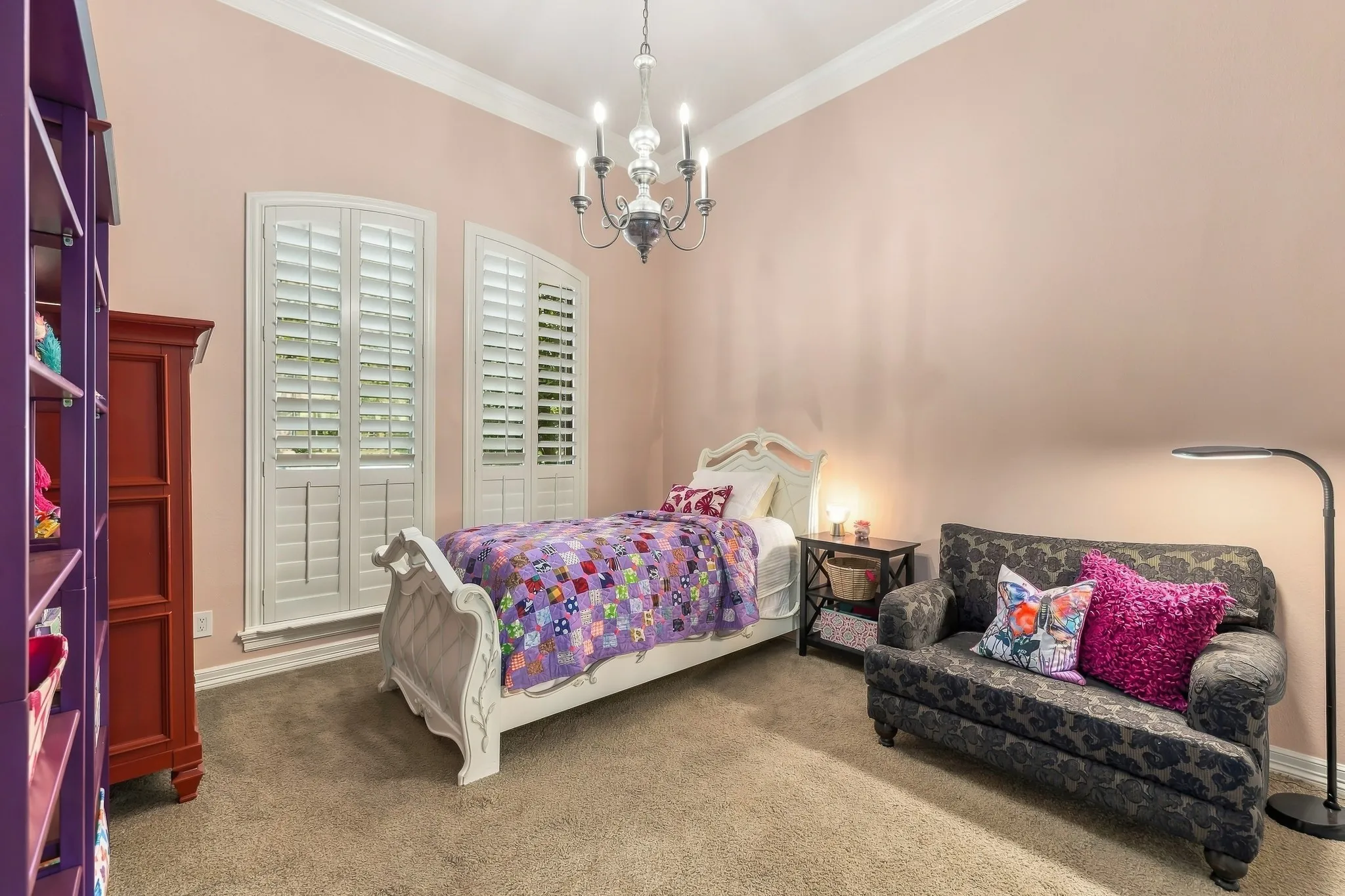 Single Family Residence For Sale in Tarrant County , 2711 Meadowview Drive, Colleyville, Texas 76034, 4 Bedroom, 5 Bathroom, 3 Garage spaces, 4,411 Sqft, built in 1988, mls#21413190, Real Estate Agent in Colleyville, Homes For Sale in Tarrant county, Homes For Sale in Colleyville, Realtor in Colleyville Texas, Real Estate Brokerage Independent Realty Texas, Luminita Cordes Realtor