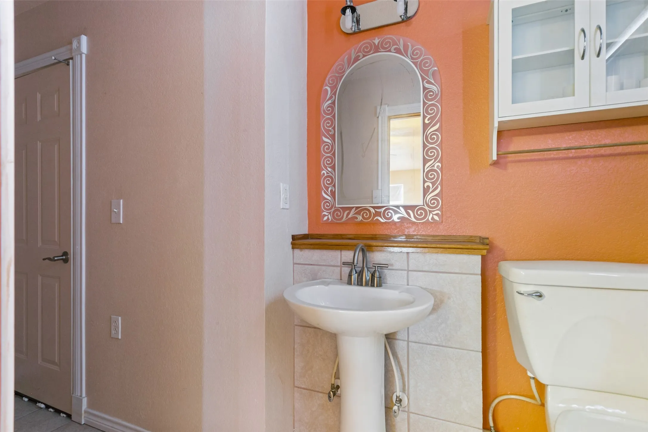 Primary Half Bath 3rd Floor