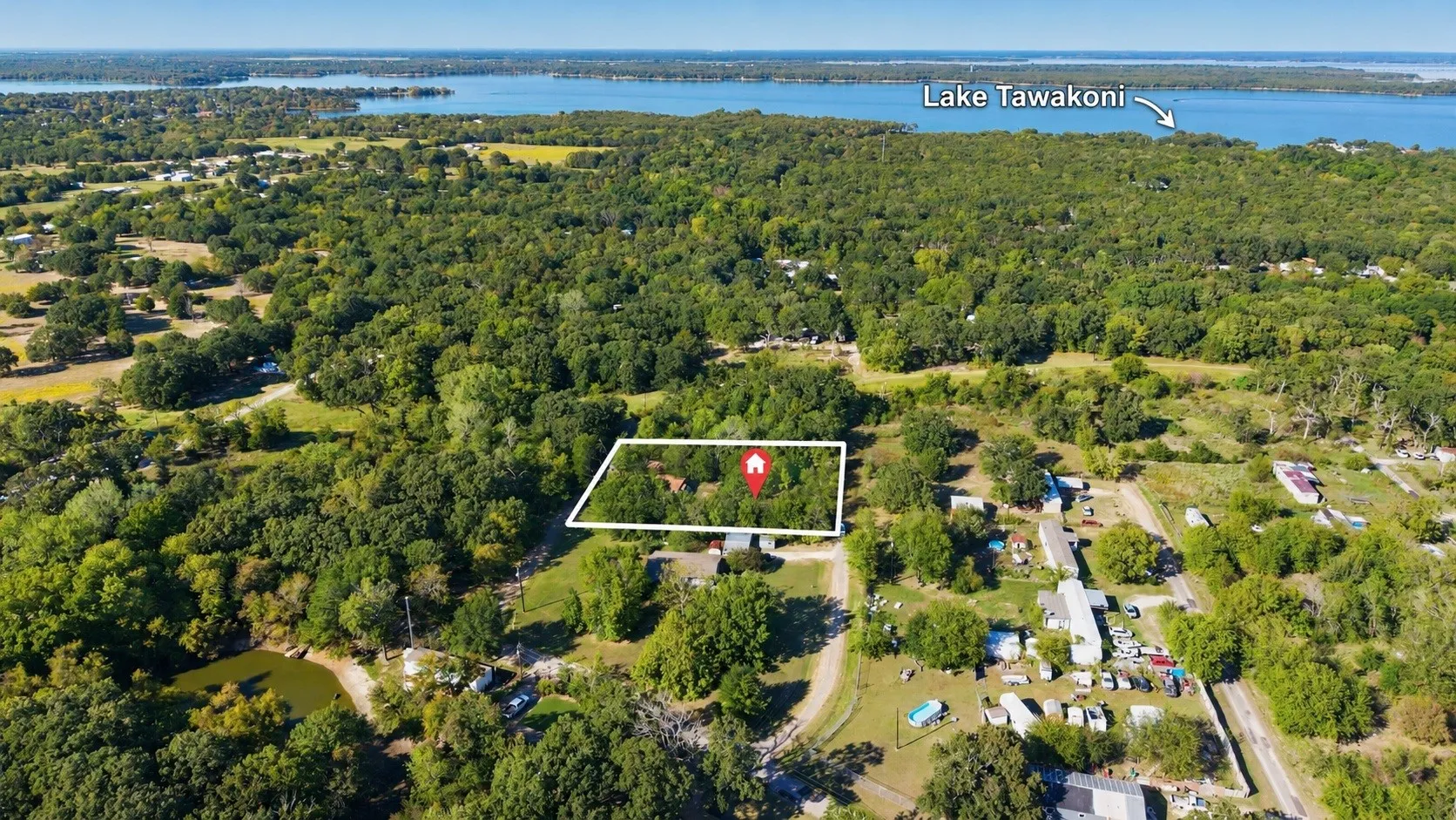 Single Family Residence For Sale in Hunt County , 10823 Mallard Point, Wills Point, Texas 75169, 0, 0, Garage spaces, 1,586 Sqft, built in 1970, mls#21419289, Real Estate Agent in Wills Point, Homes For Sale in Hunt county, Homes For Sale in Wills Point, Realtor in Wills Point Texas, Real Estate Brokerage Independent Realty Texas, Luminita Cordes Realtor
