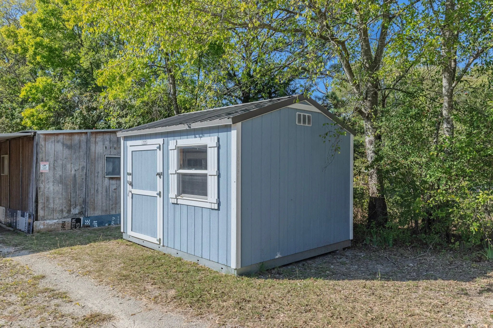 Mobile Home For Sale in Hunt County , 10830 Paradise Lane, Wills Point, Texas 75169, 2 Bedroom, 2 Bathroom, Garage spaces, 1,248 Sqft, built in 1984, mls#21419227, Real Estate Agent in Wills Point, Homes For Sale in Hunt county, Homes For Sale in Wills Point, Realtor in Wills Point Texas, Real Estate Brokerage Independent Realty Texas, Luminita Cordes Realtor