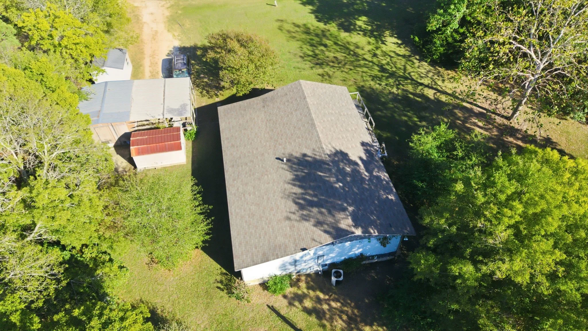 Mobile Home For Sale in Hunt County , 10830 Paradise Lane, Wills Point, Texas 75169, 2 Bedroom, 2 Bathroom, Garage spaces, 1,248 Sqft, built in 1984, mls#21419227, Real Estate Agent in Wills Point, Homes For Sale in Hunt county, Homes For Sale in Wills Point, Realtor in Wills Point Texas, Real Estate Brokerage Independent Realty Texas, Luminita Cordes Realtor