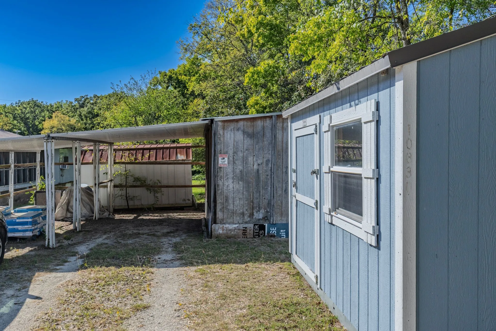Mobile Home For Sale in Hunt County , 10830 Paradise Lane, Wills Point, Texas 75169, 2 Bedroom, 2 Bathroom, Garage spaces, 1,248 Sqft, built in 1984, mls#21419227, Real Estate Agent in Wills Point, Homes For Sale in Hunt county, Homes For Sale in Wills Point, Realtor in Wills Point Texas, Real Estate Brokerage Independent Realty Texas, Luminita Cordes Realtor