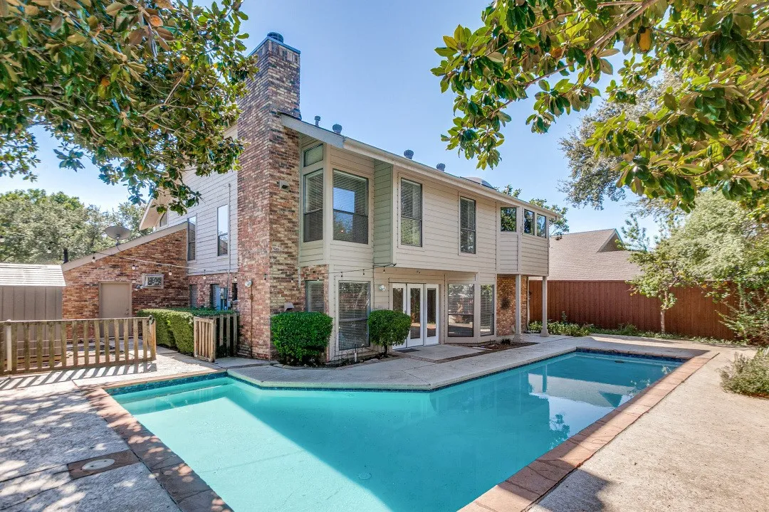 Single Family Residence For Sale in Collin County , 5221 Old Shepard Place, Plano, Texas 75093, 4 Bedroom, 3 Bathroom, 3 Garage spaces, 2,806 Sqft, built in 1981, mls#21415375, Real Estate Agent in Plano, Homes For Sale in Collin county, Homes For Sale in Plano, Realtor in Plano Texas, Real Estate Brokerage Independent Realty Texas, Luminita Cordes Realtor