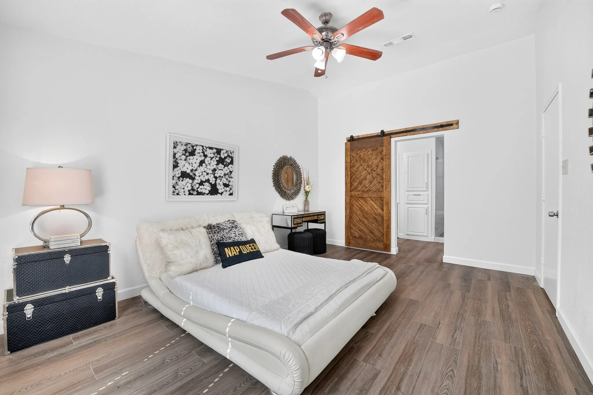 Single Family Residence For Sale in Tarrant County , 1534 Twin Post Drive, Arlington, Texas 76014, 3 Bedroom, 2 Bathroom, 2 Garage spaces, 1,492 Sqft, built in 1984, mls#21418656, Real Estate Agent in Arlington, Homes For Sale in Tarrant county, Homes For Sale in Arlington, Realtor in Arlington Texas, Real Estate Brokerage Independent Realty Texas, Luminita Cordes Realtor
