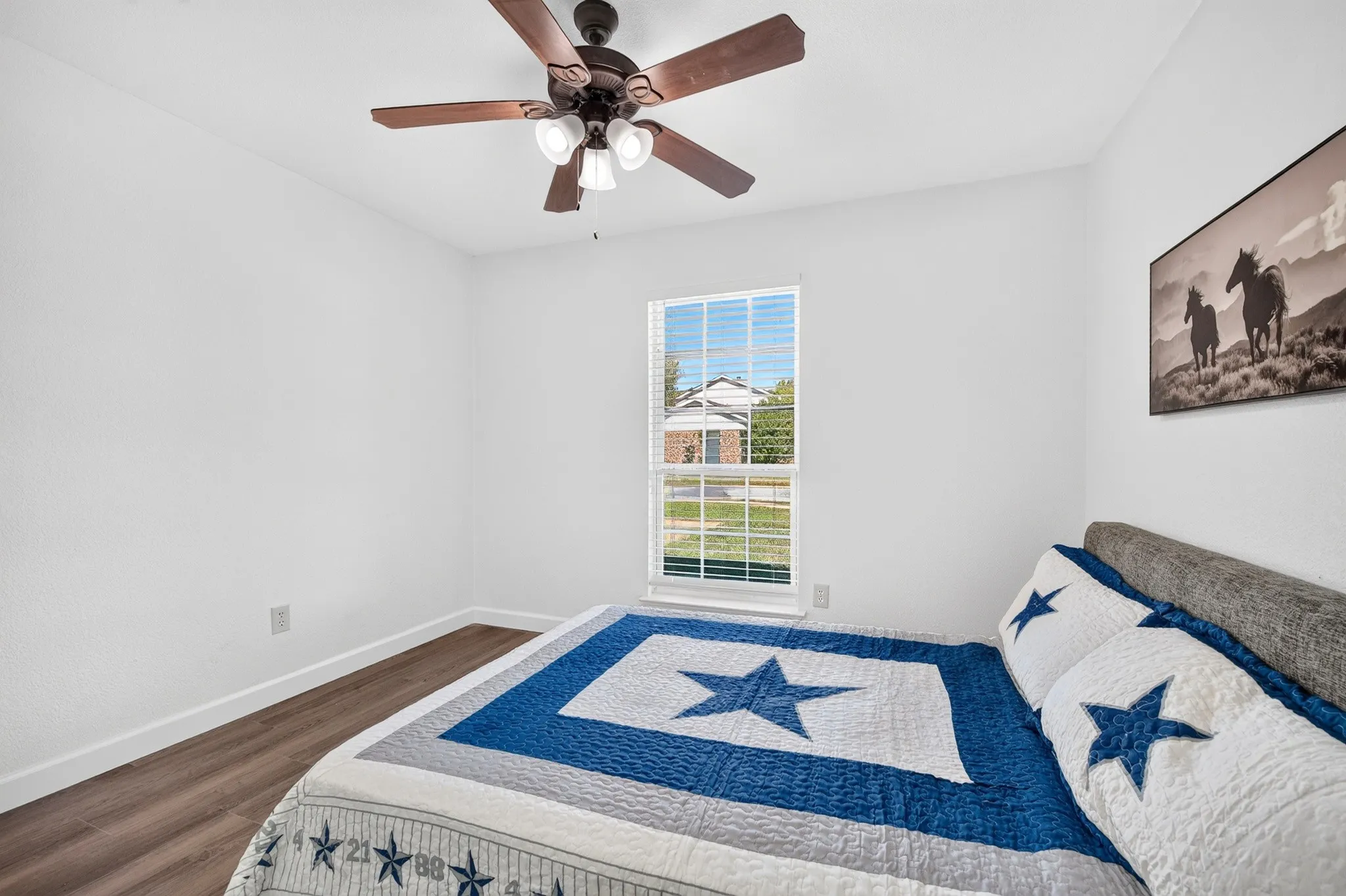Single Family Residence For Sale in Tarrant County , 1534 Twin Post Drive, Arlington, Texas 76014, 3 Bedroom, 2 Bathroom, 2 Garage spaces, 1,492 Sqft, built in 1984, mls#21418656, Real Estate Agent in Arlington, Homes For Sale in Tarrant county, Homes For Sale in Arlington, Realtor in Arlington Texas, Real Estate Brokerage Independent Realty Texas, Luminita Cordes Realtor