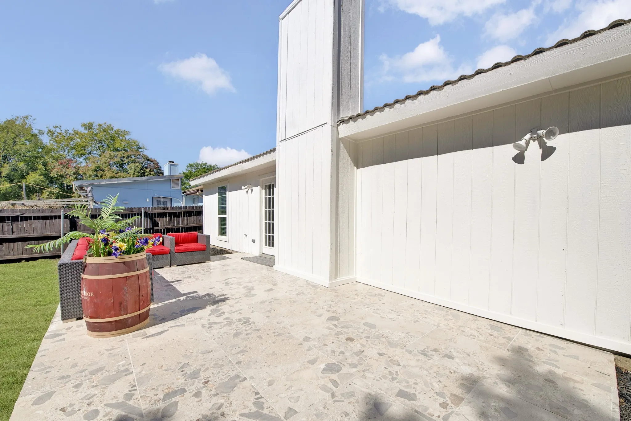 Single Family Residence For Sale in Tarrant County , 1534 Twin Post Drive, Arlington, Texas 76014, 3 Bedroom, 2 Bathroom, 2 Garage spaces, 1,492 Sqft, built in 1984, mls#21418656, Real Estate Agent in Arlington, Homes For Sale in Tarrant county, Homes For Sale in Arlington, Realtor in Arlington Texas, Real Estate Brokerage Independent Realty Texas, Luminita Cordes Realtor
