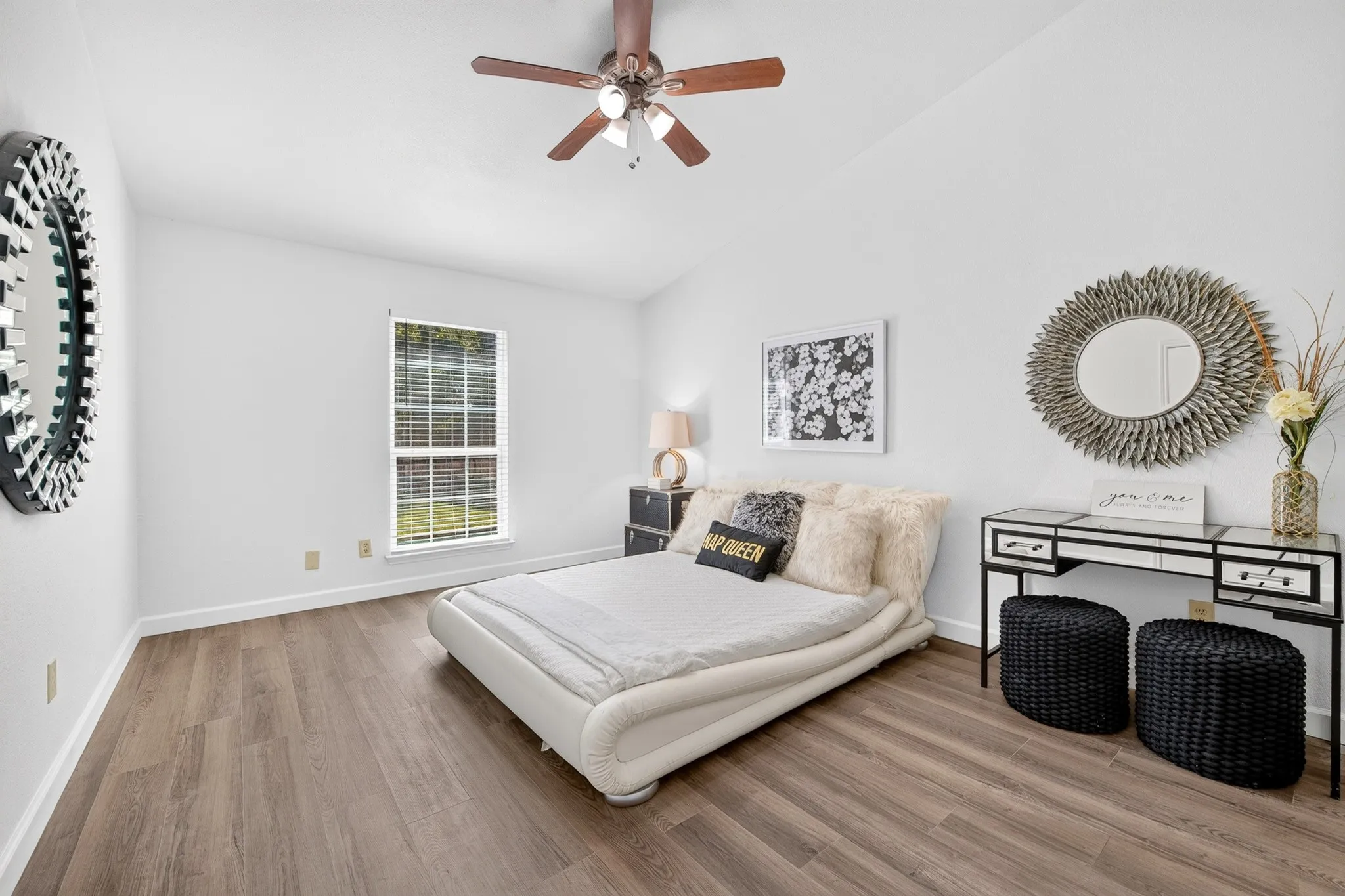 Single Family Residence For Sale in Tarrant County , 1534 Twin Post Drive, Arlington, Texas 76014, 3 Bedroom, 2 Bathroom, 2 Garage spaces, 1,492 Sqft, built in 1984, mls#21418656, Real Estate Agent in Arlington, Homes For Sale in Tarrant county, Homes For Sale in Arlington, Realtor in Arlington Texas, Real Estate Brokerage Independent Realty Texas, Luminita Cordes Realtor