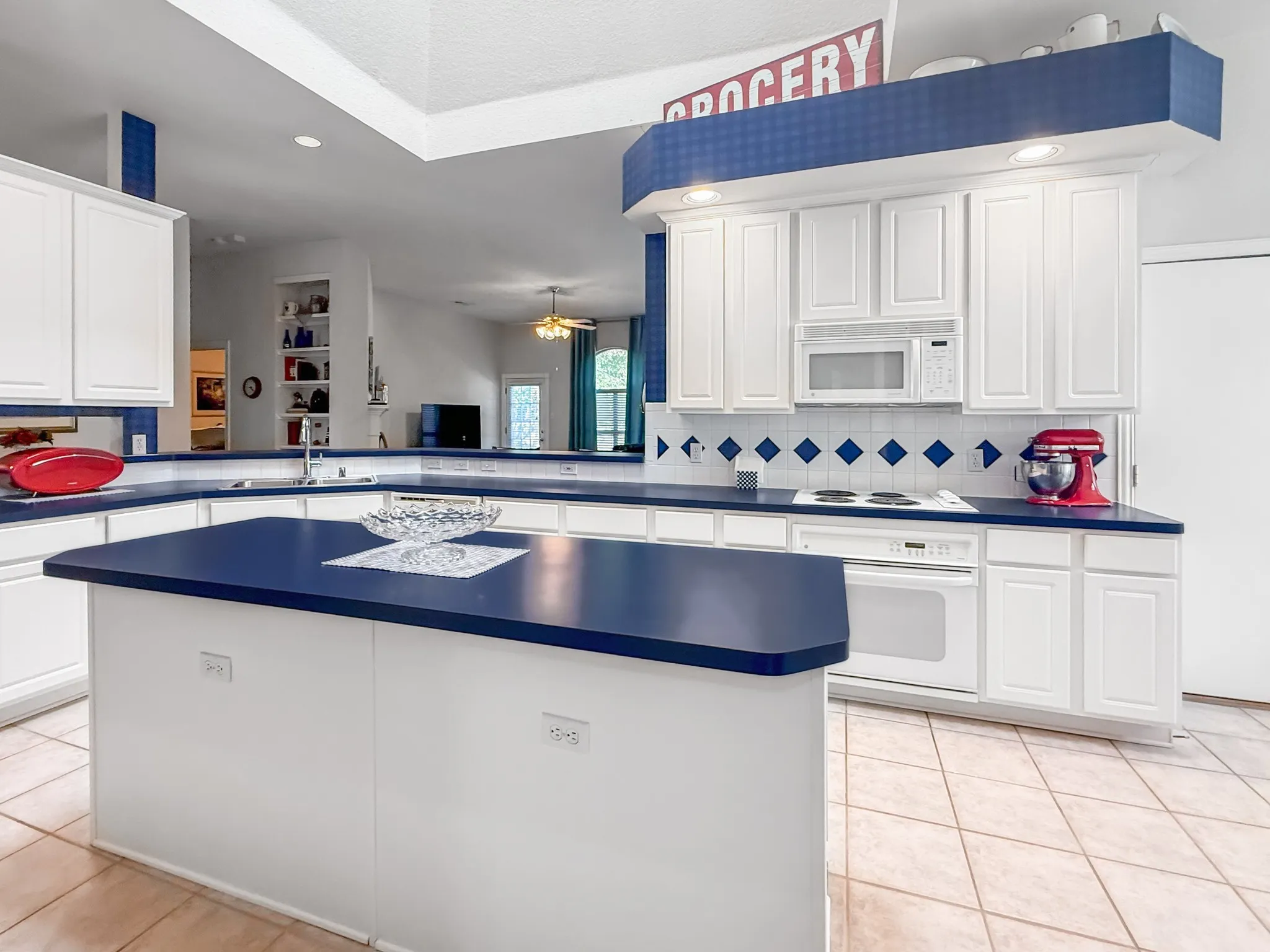 Single Family Residence For Sale in Dallas County , 2502 Dove Creek Drive, Rowlett, Texas 75088, 3 Bedroom, 3 Bathroom, 2 Garage spaces, 2,486 Sqft, built in 1999, mls#21419783, Real Estate Agent in Rowlett, Homes For Sale in Dallas county, Homes For Sale in Rowlett, Realtor in Rowlett Texas, Real Estate Brokerage Independent Realty Texas, Luminita Cordes Realtor