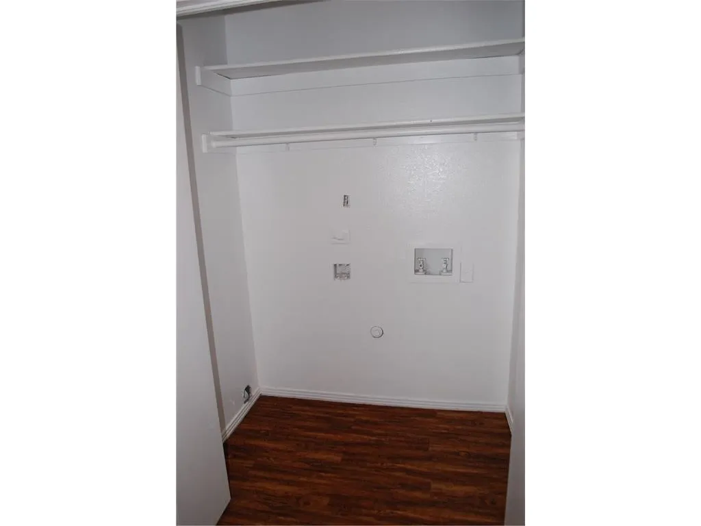 Duplex For Rent in Tarrant County , 1127 Rimcrest Drive, Arlington, Texas 76017, 3 Bedroom, 2 Bathroom, Garage spaces, 1,386 Sqft, built in 1986, mls#21419790, Real Estate Agent in Arlington, Homes For Rent in Tarrant county, Homes For Rent in Arlington, Realtor in Arlington Texas, Real Estate Brokerage Independent Realty Texas, Luminita Cordes Realtor