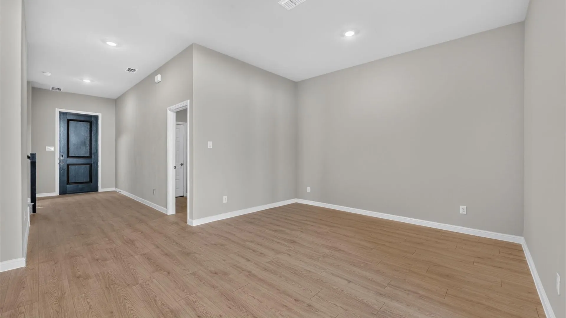 Single Family Residence For Sale in Parker County , 724 CELESTIAL Way, Fort Worth, Texas 76008, 4 Bedroom, 3 Bathroom, 3 Garage spaces, 2,921 Sqft, built in 2026, mls#21418807, Real Estate Agent in Fort Worth, Homes For Sale in Parker county, Homes For Sale in Fort Worth, Realtor in Fort Worth Texas, Real Estate Brokerage Independent Realty Texas, Luminita Cordes Realtor