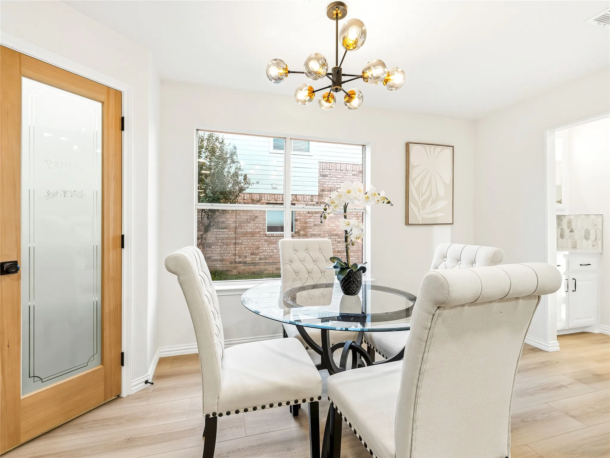 Single Family Residence For Sale in Collin County , 723 Hollow Ridge Drive, Allen, Texas 75002, 5 Bedroom, 4 Bathroom, 2 Garage spaces, 3,453 Sqft, built in 1993, mls#21415677, Real Estate Agent in Allen, Homes For Sale in Collin county, Homes For Sale in Allen, Realtor in Allen Texas, Real Estate Brokerage Independent Realty Texas, Luminita Cordes Realtor