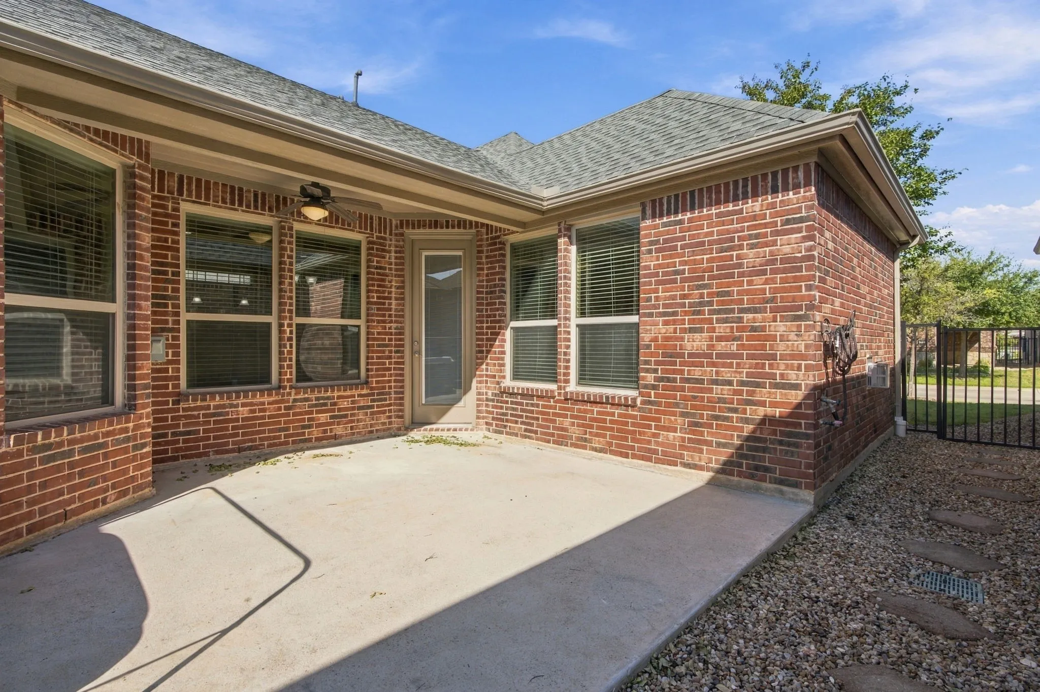 Condominium For Sale in Tarrant County , 768 Apeldoorn Lane, Keller, Texas 76248, 2 Bedroom, 2 Bathroom, 2 Garage spaces, 1,681 Sqft, built in 2013, mls#21416813, Real Estate Agent in Keller, Homes For Sale in Tarrant county, Homes For Sale in Keller, Realtor in Keller Texas, Real Estate Brokerage Independent Realty Texas, Luminita Cordes Realtor