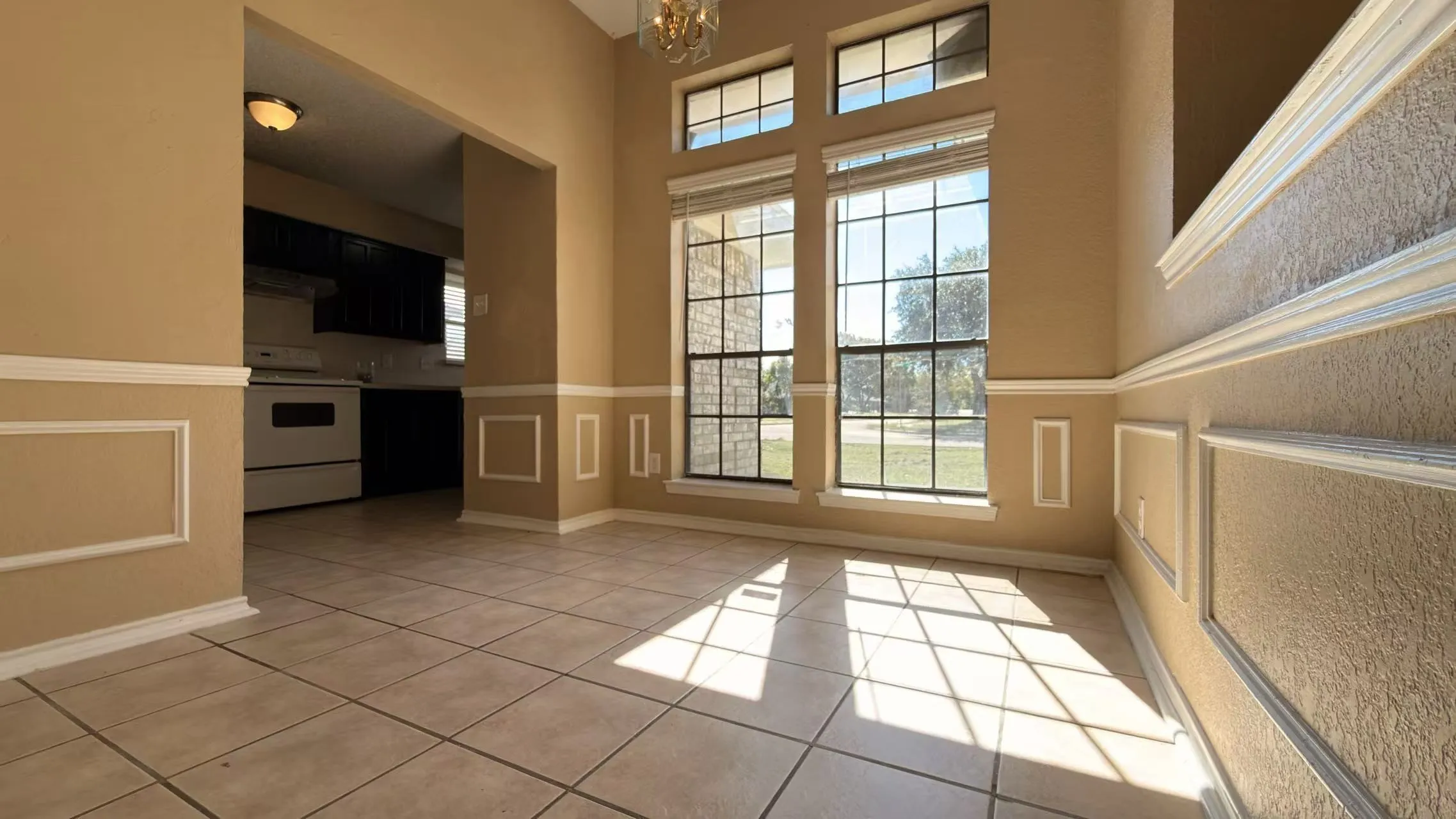 Single Family Residence For Rent in Dallas County , 7213 Colgate Lane, Rowlett, Texas 75088, 3 Bedroom, 2 Bathroom, 2 Garage spaces, 1,364 Sqft, built in 1985, mls#21419834, Real Estate Agent in Rowlett, Homes For Rent in Dallas county, Homes For Rent in Rowlett, Realtor in Rowlett Texas, Real Estate Brokerage Independent Realty Texas, Luminita Cordes Realtor