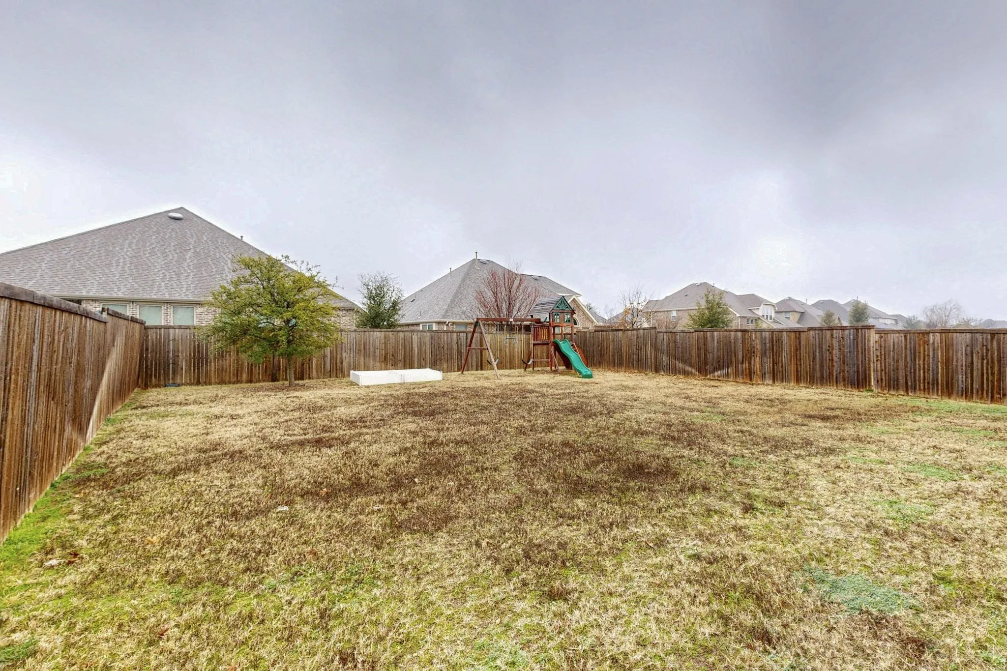 Single Family Residence For Rent in Collin County , 2844 Hackberry Creek Trail, Celina, Texas 75078, 5 Bedroom, 4 Bathroom, 2 Garage spaces, 3,114 Sqft, built in 2017, mls#21419833, Real Estate Agent in Celina, Homes For Rent in Collin county, Homes For Rent in Celina, Realtor in Celina Texas, Real Estate Brokerage Independent Realty Texas, Luminita Cordes Realtor