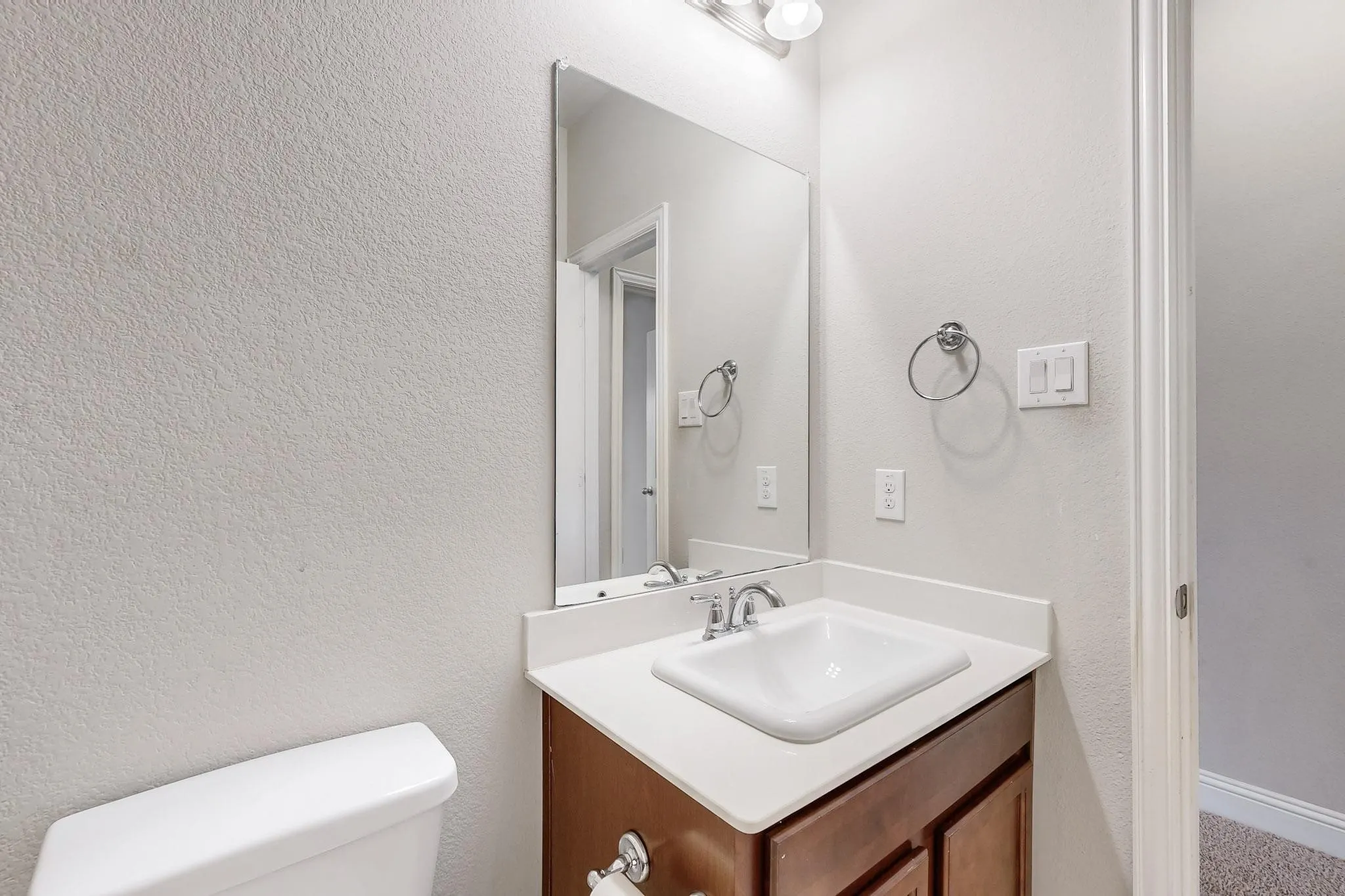 Single Family Residence For Rent in Collin County , 2844 Hackberry Creek Trail, Celina, Texas 75078, 5 Bedroom, 4 Bathroom, 2 Garage spaces, 3,114 Sqft, built in 2017, mls#21419833, Real Estate Agent in Celina, Homes For Rent in Collin county, Homes For Rent in Celina, Realtor in Celina Texas, Real Estate Brokerage Independent Realty Texas, Luminita Cordes Realtor