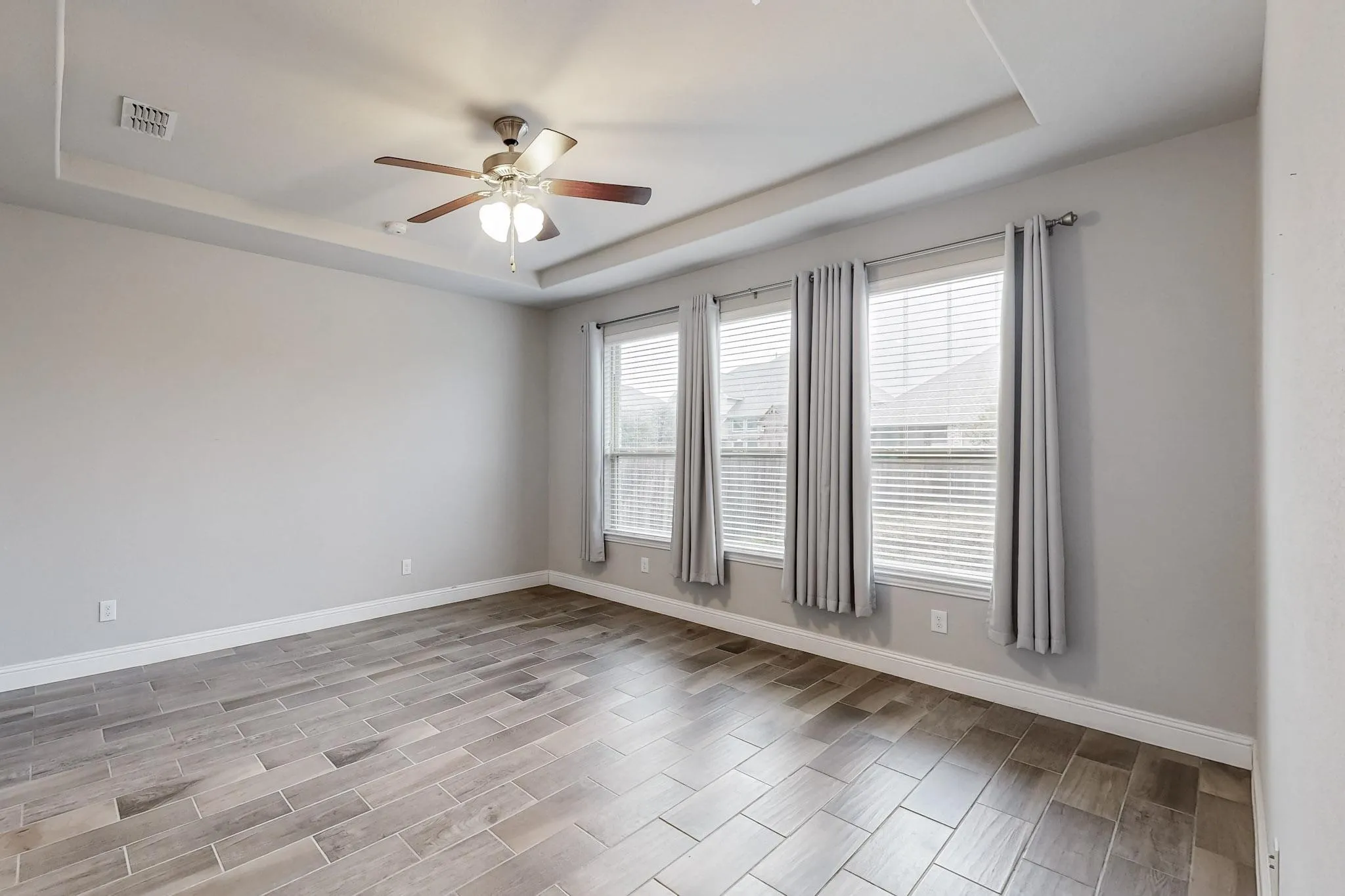Single Family Residence For Rent in Collin County , 2844 Hackberry Creek Trail, Celina, Texas 75078, 5 Bedroom, 4 Bathroom, 2 Garage spaces, 3,114 Sqft, built in 2017, mls#21419833, Real Estate Agent in Celina, Homes For Rent in Collin county, Homes For Rent in Celina, Realtor in Celina Texas, Real Estate Brokerage Independent Realty Texas, Luminita Cordes Realtor