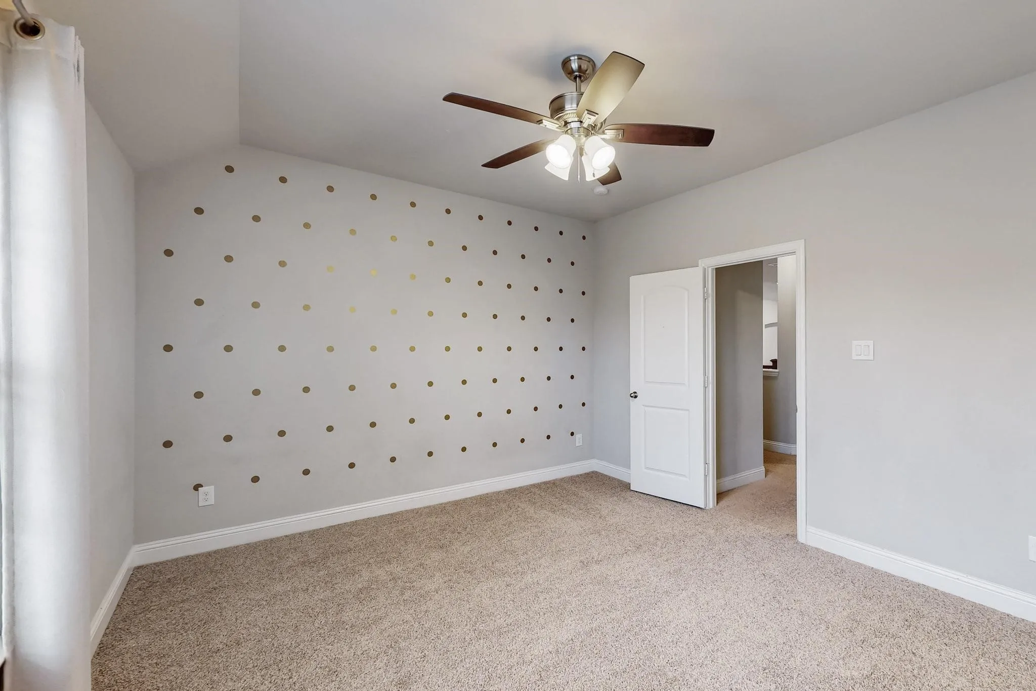 Single Family Residence For Rent in Collin County , 2844 Hackberry Creek Trail, Celina, Texas 75078, 5 Bedroom, 4 Bathroom, 2 Garage spaces, 3,114 Sqft, built in 2017, mls#21419833, Real Estate Agent in Celina, Homes For Rent in Collin county, Homes For Rent in Celina, Realtor in Celina Texas, Real Estate Brokerage Independent Realty Texas, Luminita Cordes Realtor