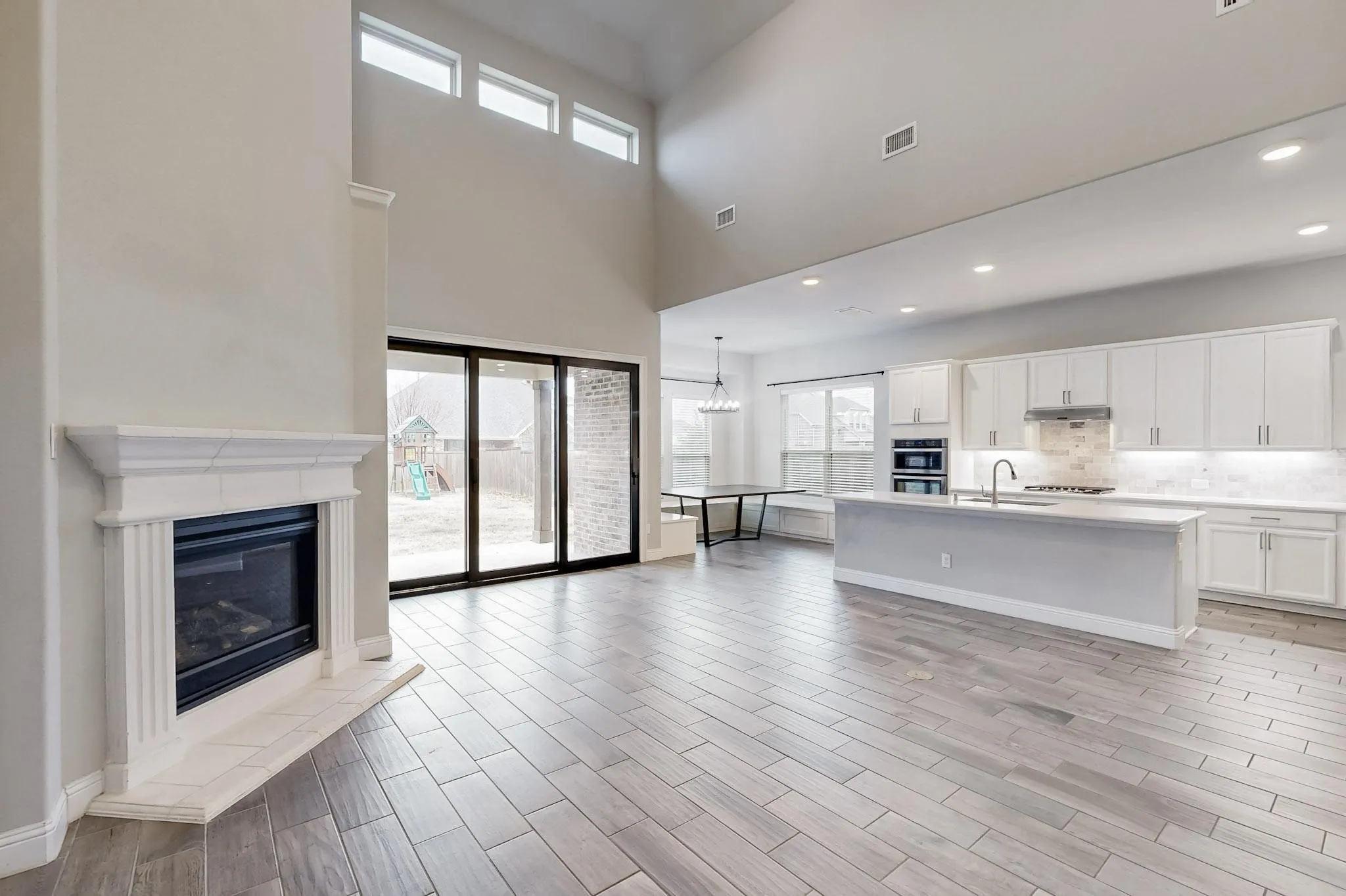 Single Family Residence For Rent in Collin County , 2844 Hackberry Creek Trail, Celina, Texas 75078, 5 Bedroom, 4 Bathroom, 2 Garage spaces, 3,114 Sqft, built in 2017, mls#21419833, Real Estate Agent in Celina, Homes For Rent in Collin county, Homes For Rent in Celina, Realtor in Celina Texas, Real Estate Brokerage Independent Realty Texas, Luminita Cordes Realtor