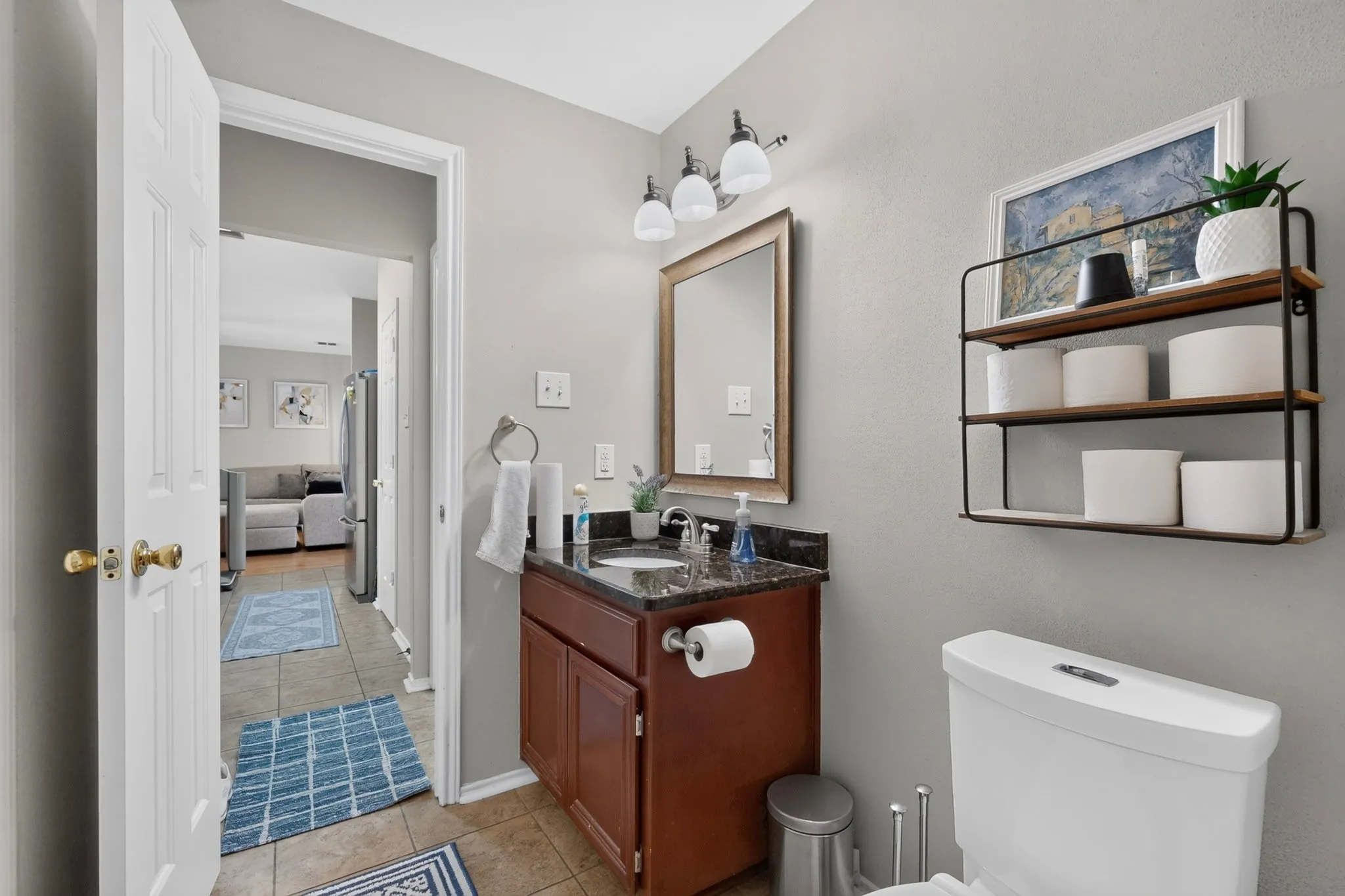 Single Family Residence For Sale in Denton County , 2109 Wentworth Drive, Flower Mound, Texas 75028, 3 Bedroom, 3 Bathroom, 2 Garage spaces, 2,167 Sqft, built in 1993, mls#21419842, Real Estate Agent in Flower Mound, Homes For Sale in Denton county, Homes For Sale in Flower Mound, Realtor in Flower Mound Texas, Real Estate Brokerage Independent Realty Texas, Luminita Cordes Realtor