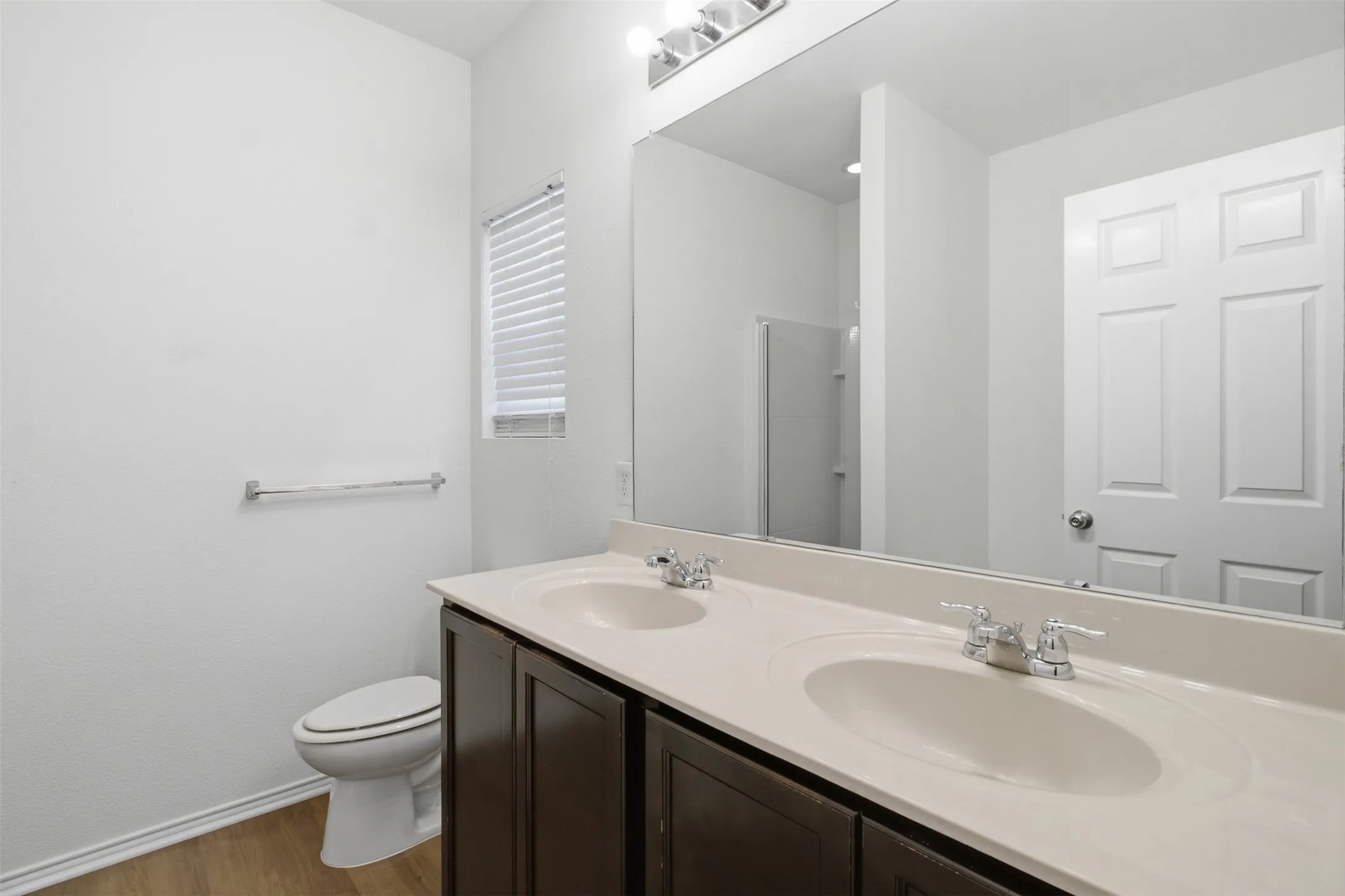 Single Family Residence For Rent in Denton County , 1716 Gayla Creek Drive, Little Elm, Texas 75068, 4 Bedroom, 3 Bathroom, 2 Garage spaces, 2,477 Sqft, built in 2014, mls#21418705, Real Estate Agent in Little Elm, Homes For Rent in Denton county, Homes For Rent in Little Elm, Realtor in Little Elm Texas, Real Estate Brokerage Independent Realty Texas, Luminita Cordes Realtor