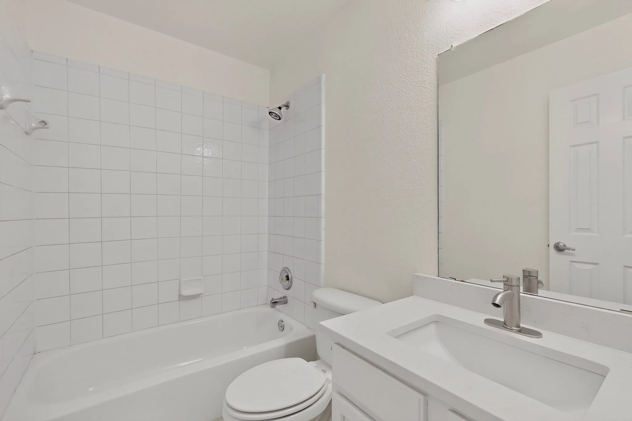 Single Family Residence For Sale in Denton County , 9325 Masse Court, Providence Village, Texas 76227, 3 Bedroom, 3 Bathroom, 2 Garage spaces, 1,850 Sqft, built in 2005, mls#21419873, Real Estate Agent in Providence Village, Homes For Sale in Denton county, Homes For Sale in Providence Village, Realtor in Providence Village Texas, Real Estate Brokerage Independent Realty Texas, Luminita Cordes Realtor