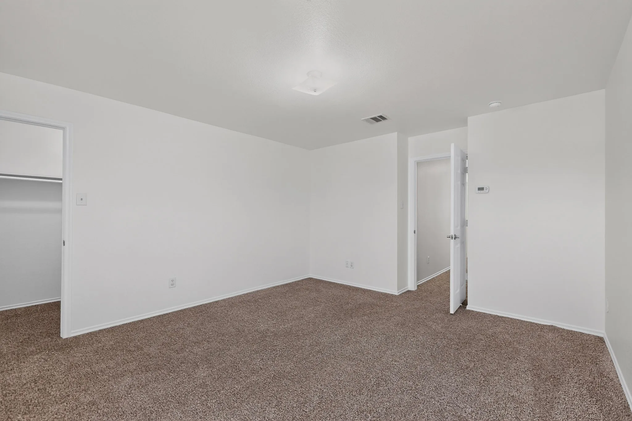 Single Family Residence For Sale in Denton County , 9325 Masse Court, Providence Village, Texas 76227, 3 Bedroom, 3 Bathroom, 2 Garage spaces, 1,850 Sqft, built in 2005, mls#21419873, Real Estate Agent in Providence Village, Homes For Sale in Denton county, Homes For Sale in Providence Village, Realtor in Providence Village Texas, Real Estate Brokerage Independent Realty Texas, Luminita Cordes Realtor